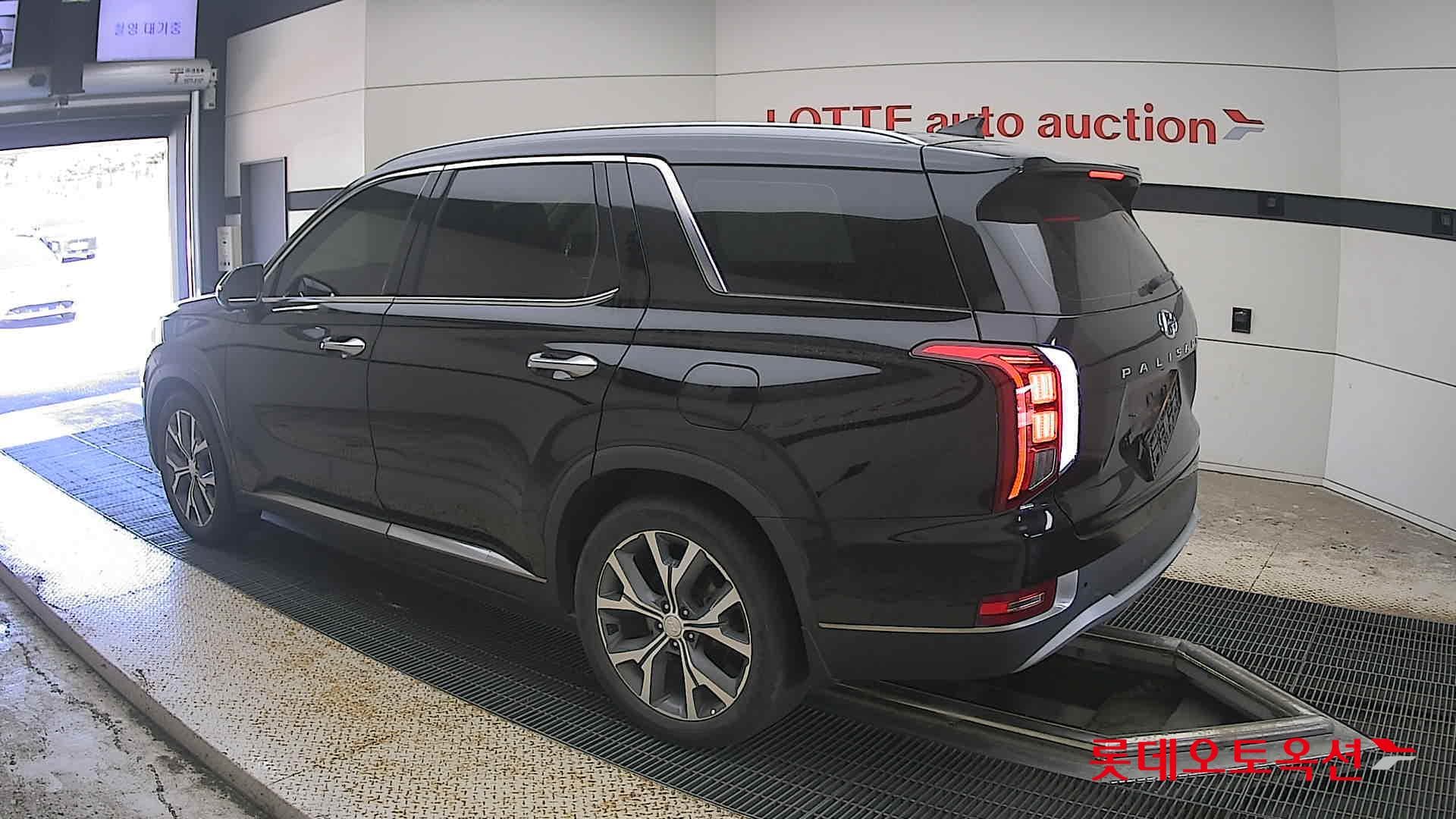 هيونداي - باليسيد | (G) 3.8 Prestige 2WD 7 8