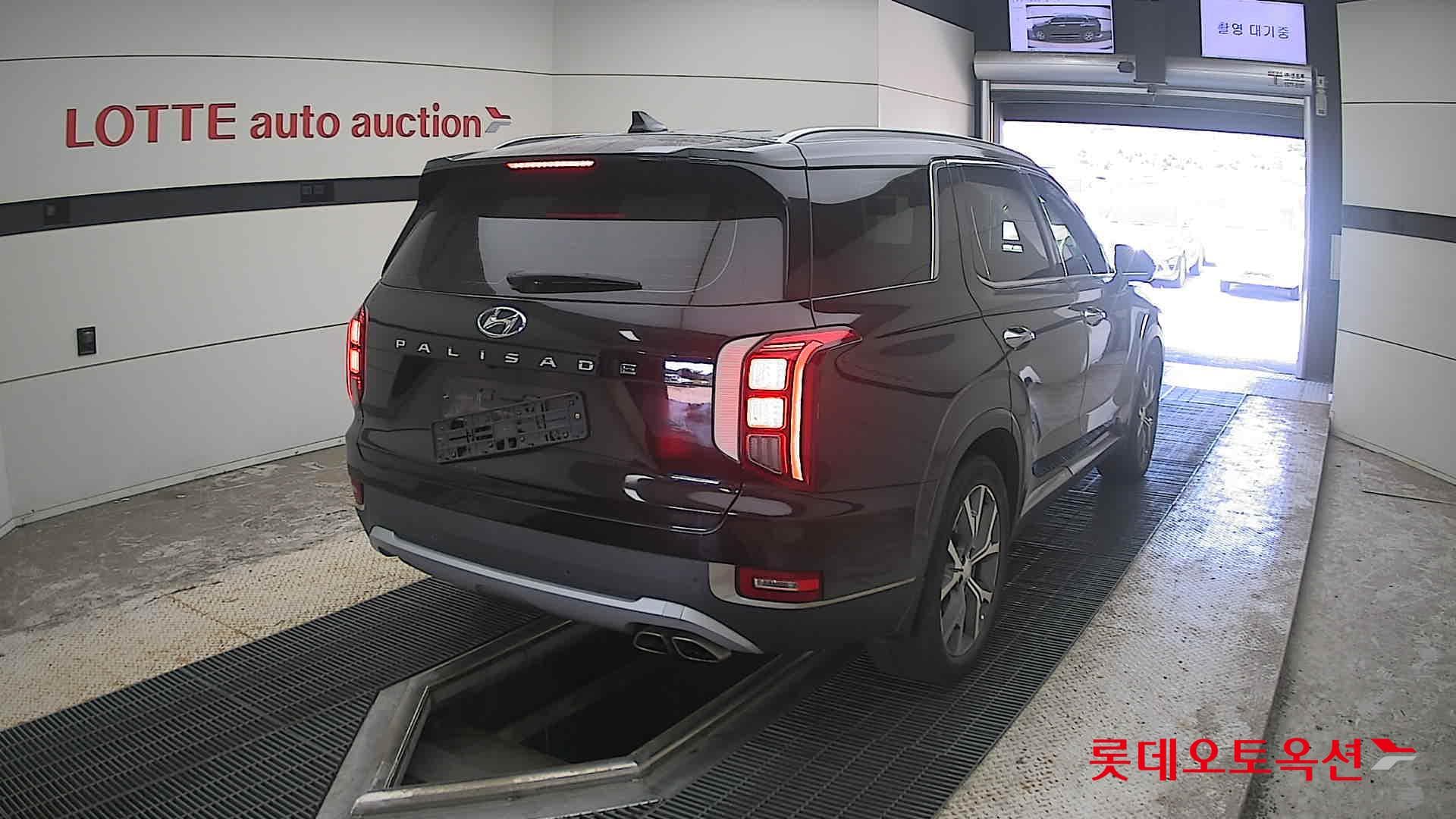 هيونداي - باليسيد | (G) 3.8 Prestige 2WD 7 13