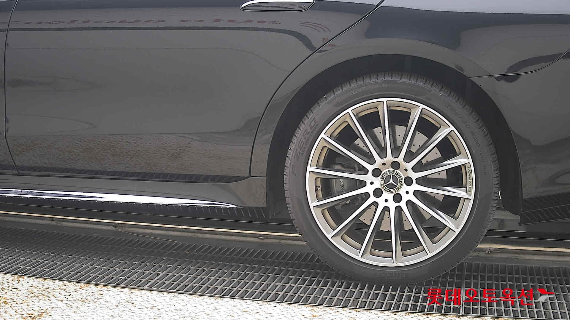 Mercedes-Benz - M-Class | THE NEW S500 4M L (G) 3.0 22