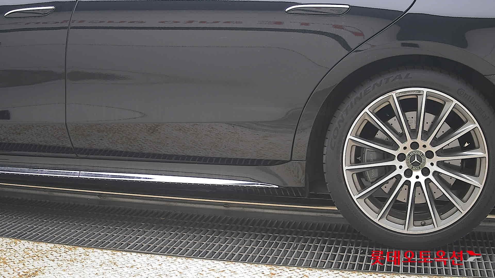 Mercedes-Benz - M-Class | THE NEW S500 4M L (G) 3.0 22