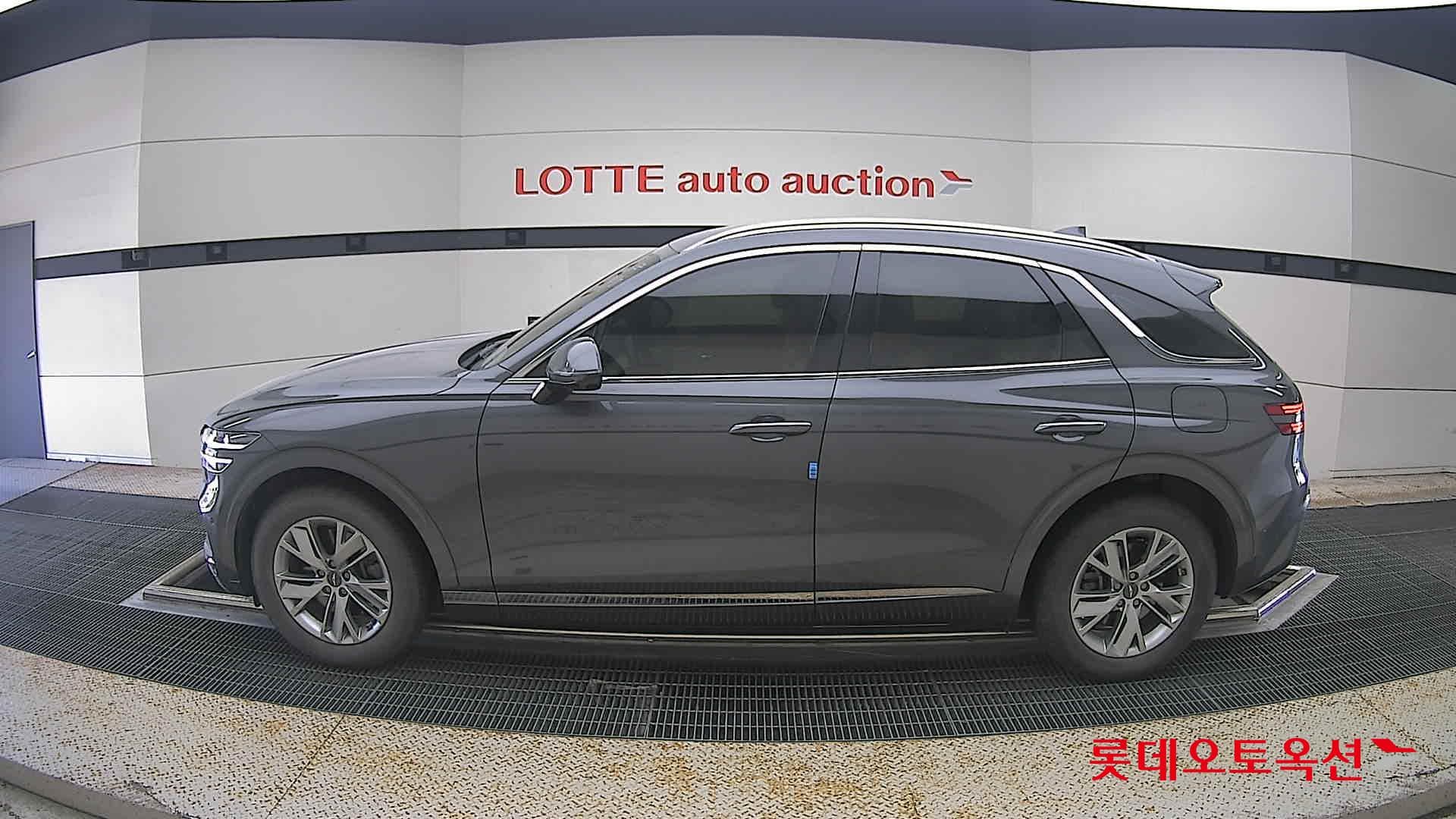 جينيسيس - GV70 | (G) 2.5T 2WD 6