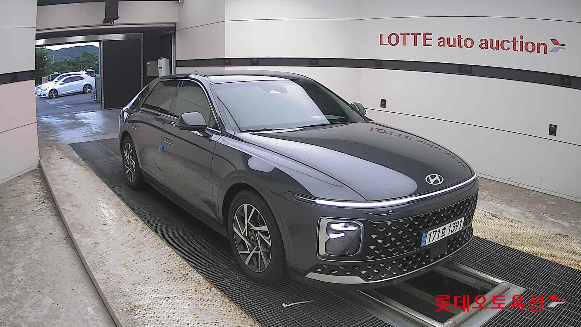 Hyundai - Grandeur | GN7 (H) 1.6T Exclusive 19