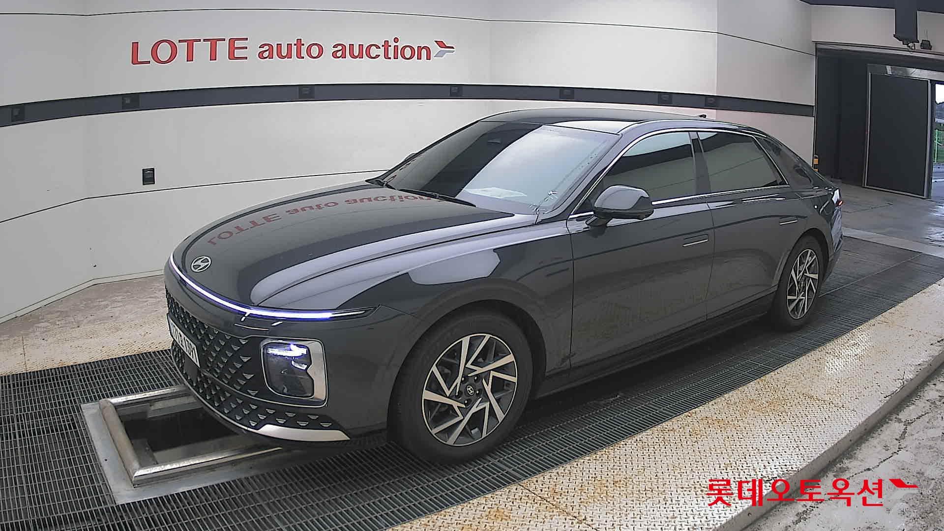 Hyundai - Grandeur | GN7 (H) 1.6T Exclusive 4