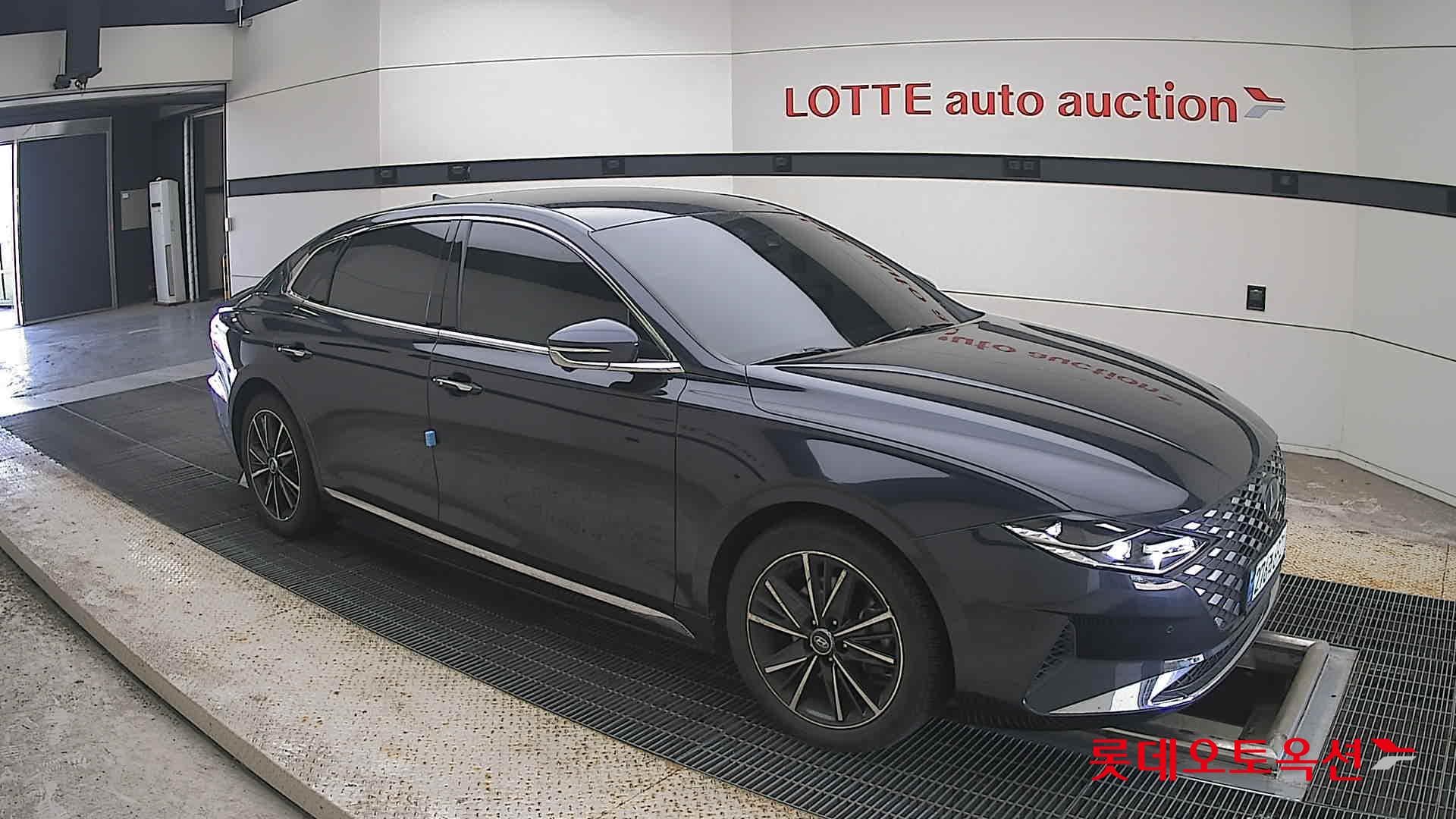 Hyundai - Grandeur | THE NEW (G) 2.5 18