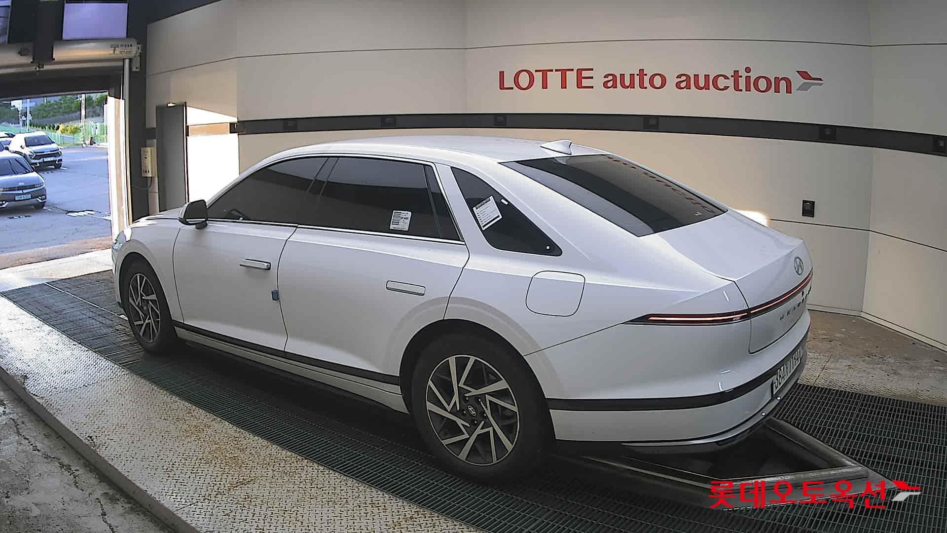 Hyundai - Grandeur | GN7 (L) 3.5 Premium 8