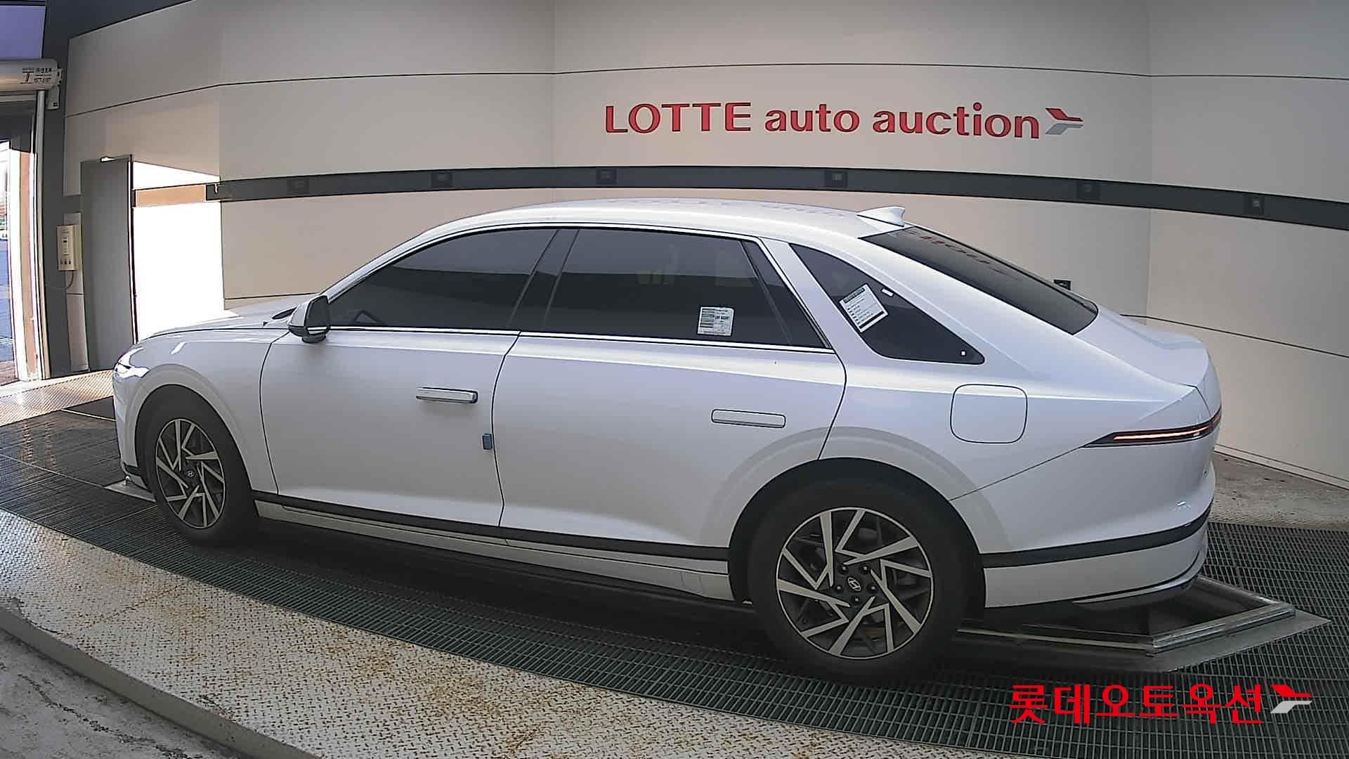 Hyundai - Grandeur | GN7 (L) 3.5 Premium 7