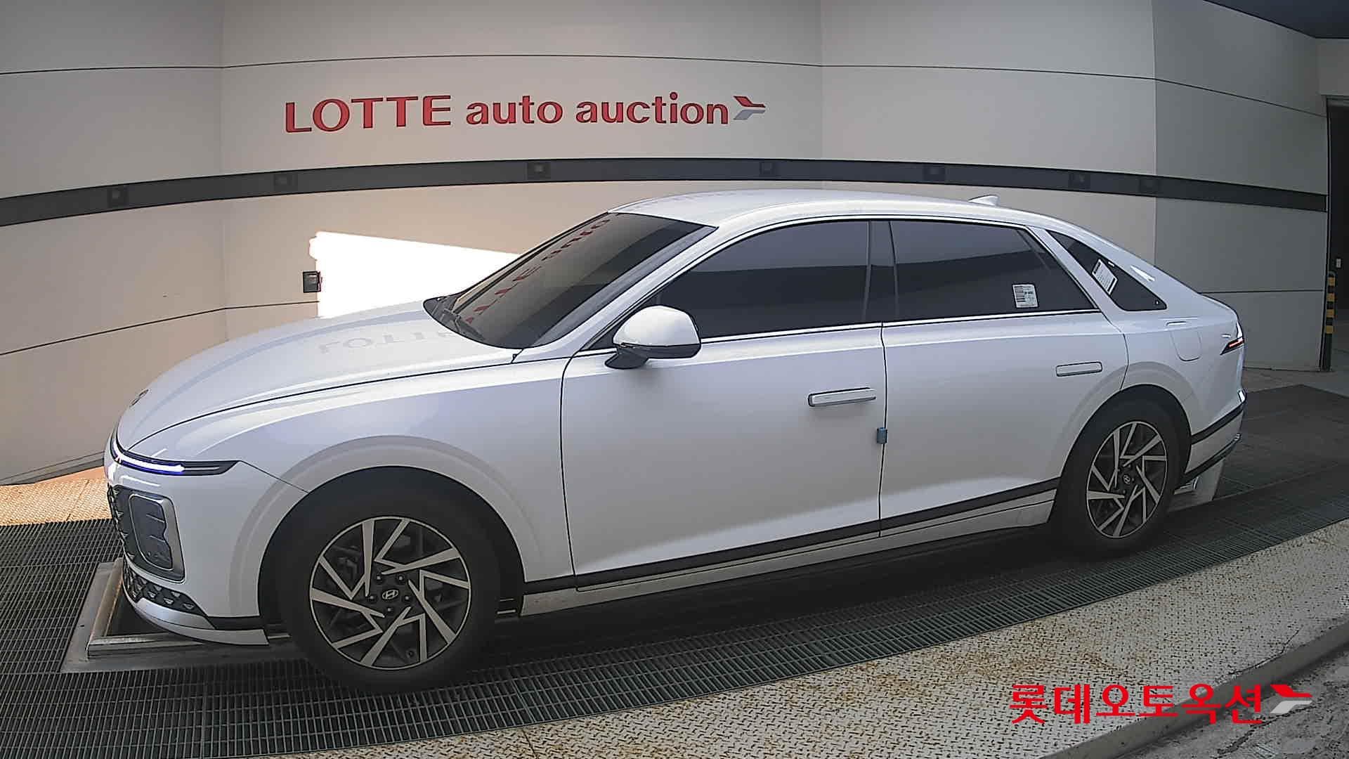 Hyundai - Grandeur | GN7 (L) 3.5 Premium 5