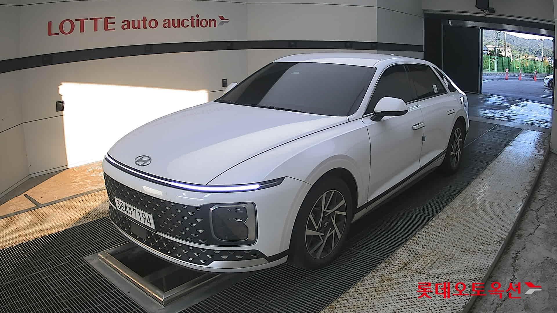 Hyundai - Grandeur | GN7 (L) 3.5 Premium 3
