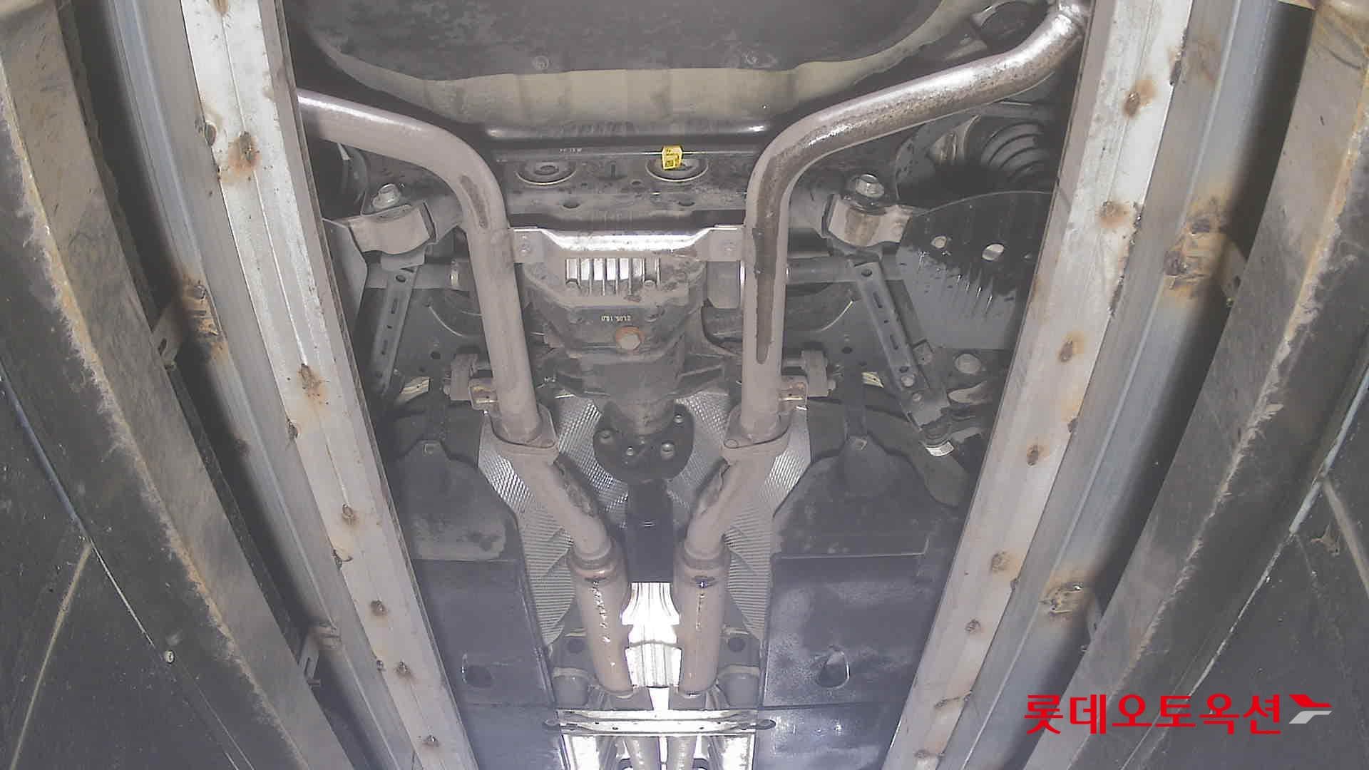جينيسيس - G90 | (G) 3.3T LUXURY 27