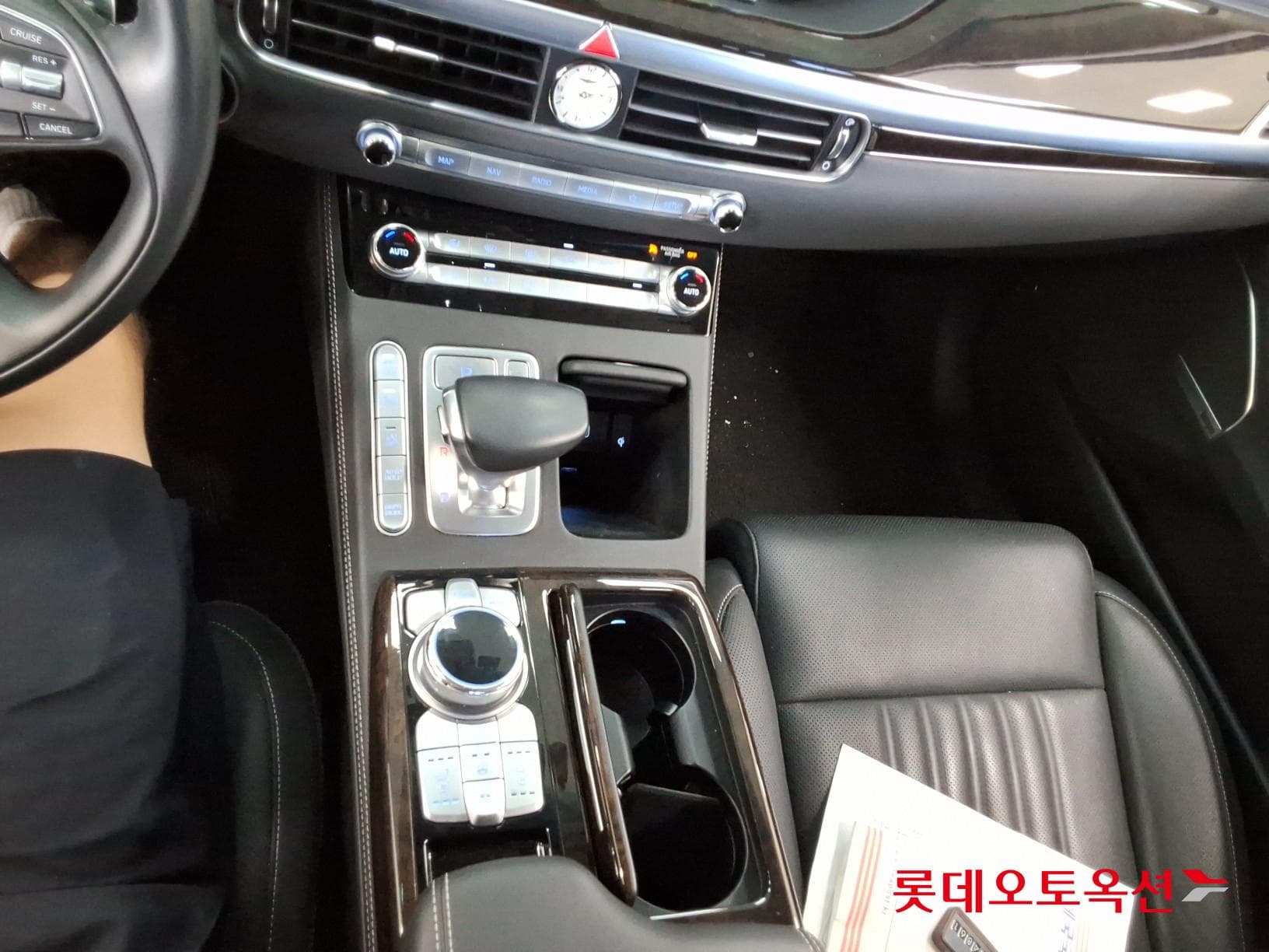 جينيسيس - G90 | (G) 3.3T LUXURY 34