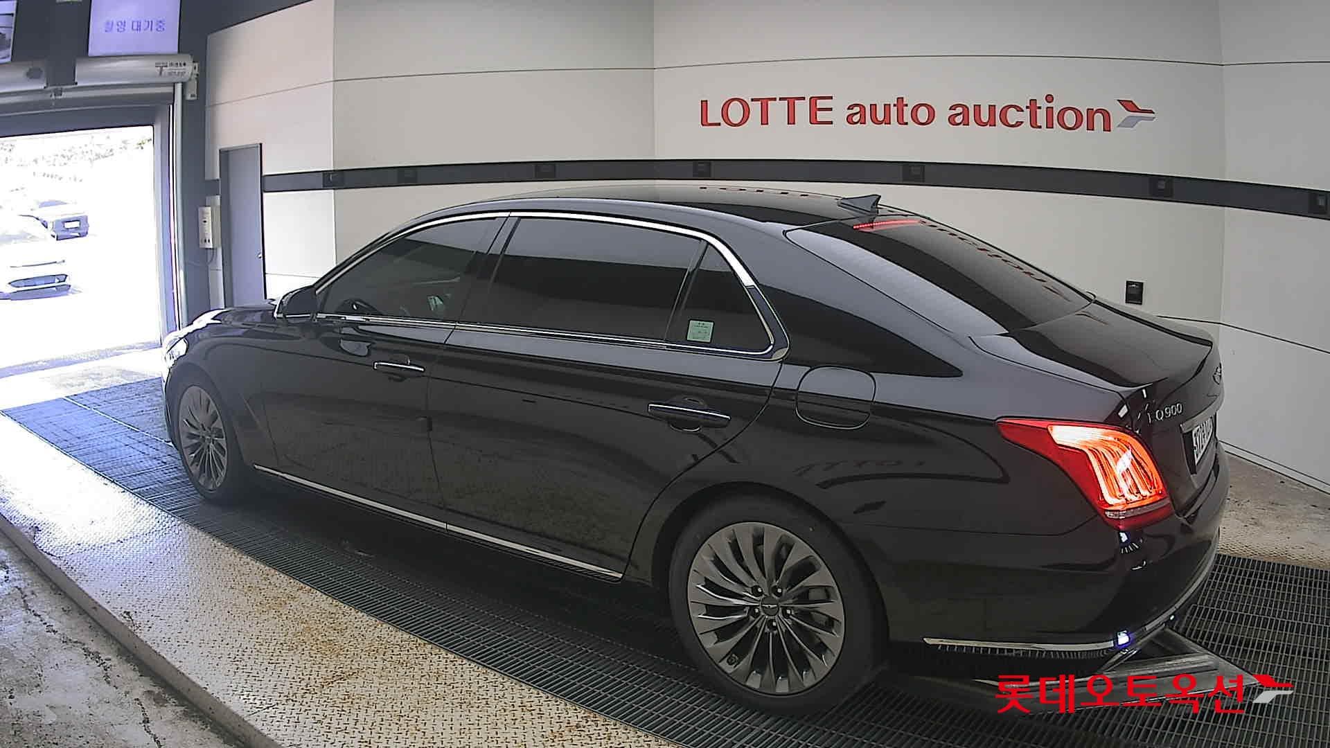 جينيسيس - EQ900 | (G) 3.8 PREMIUM LUXURY 8