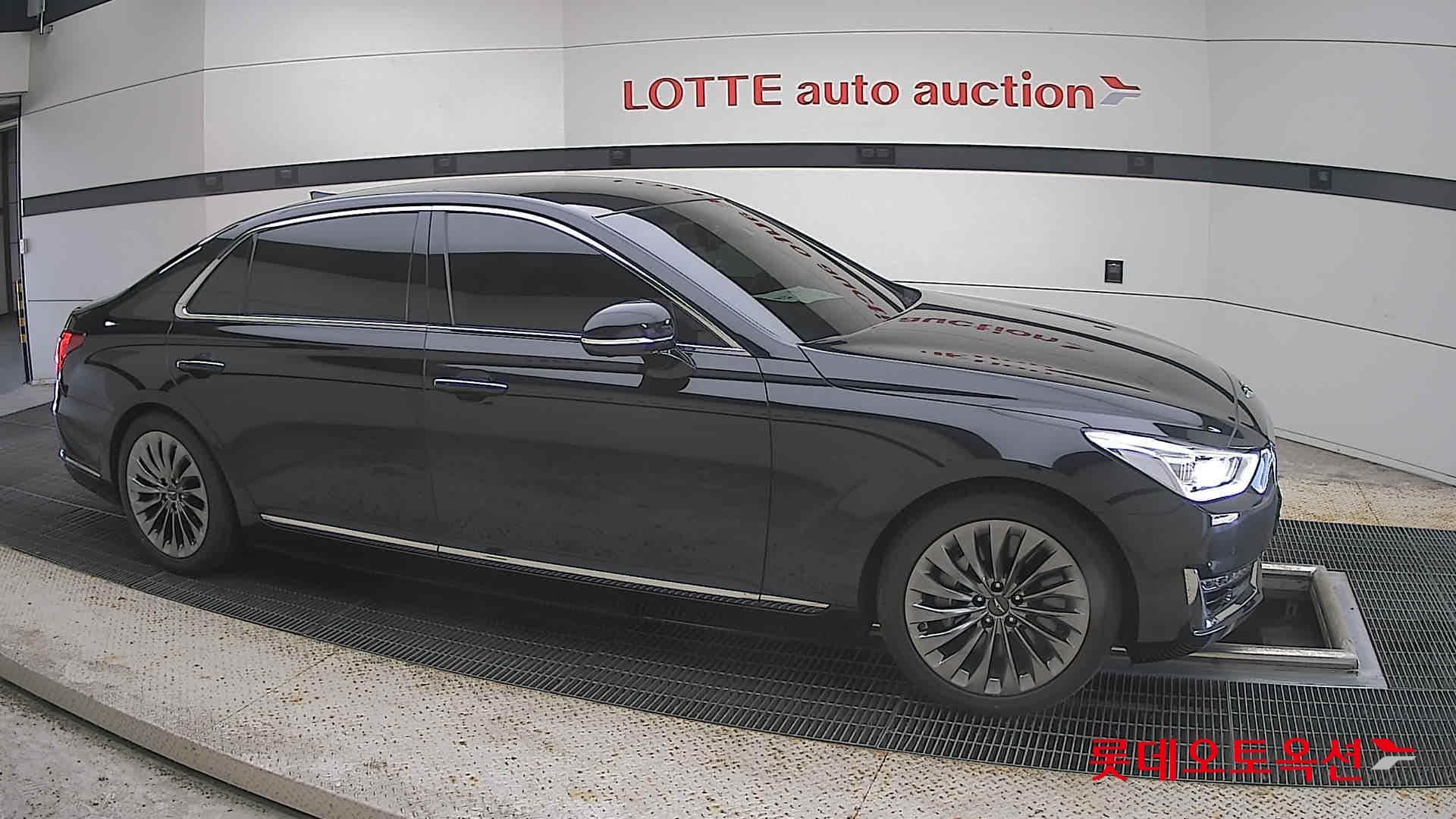 جينيسيس - EQ900 | (G) 3.8 PREMIUM LUXURY 17