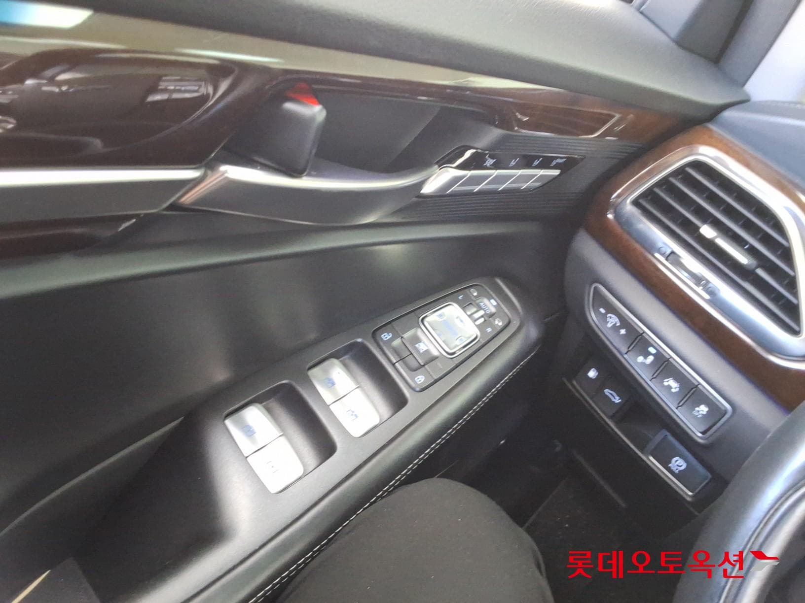 جينيسيس - EQ900 | (G) 3.8 PREMIUM LUXURY 28