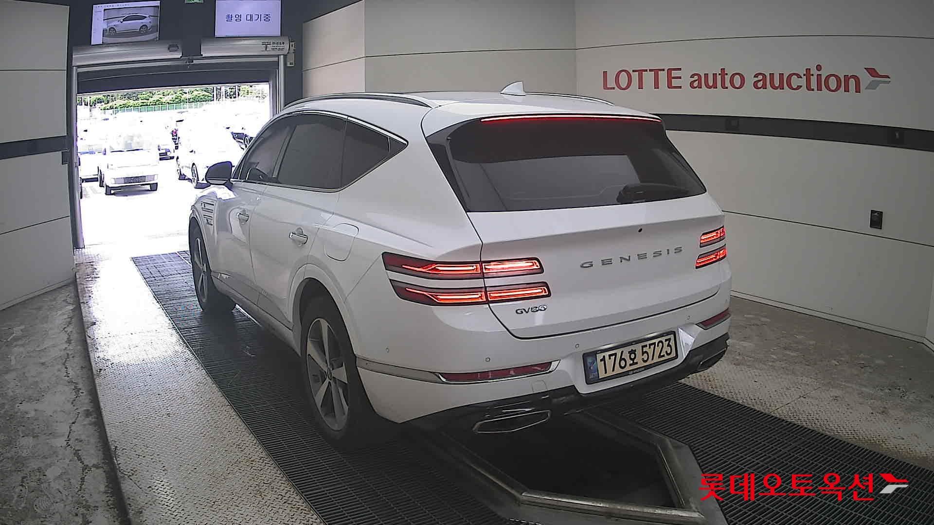 جينيسيس - GV80 | (G) 2.5T 2WD 5Seater 9