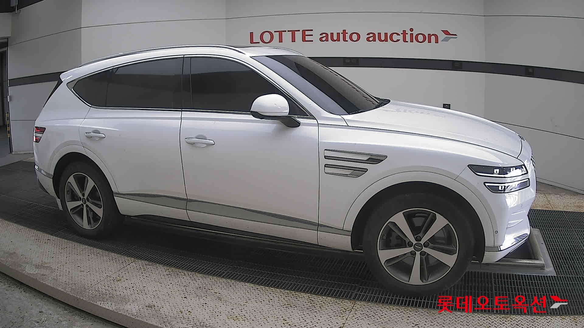 جينيسيس - GV80 | (G) 2.5T 2WD 5Seater 17