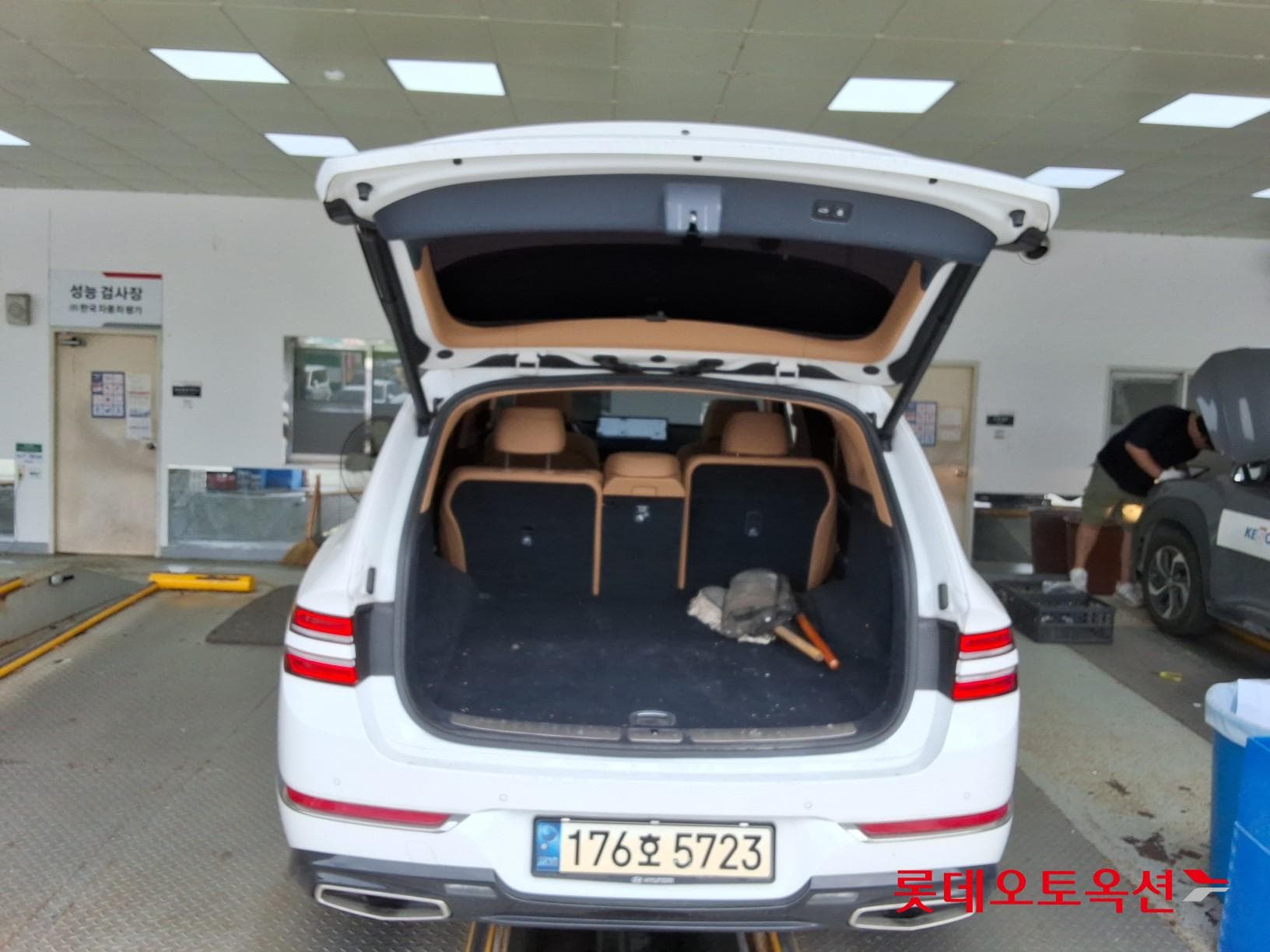 جينيسيس - GV80 | (G) 2.5T 2WD 5Seater 37