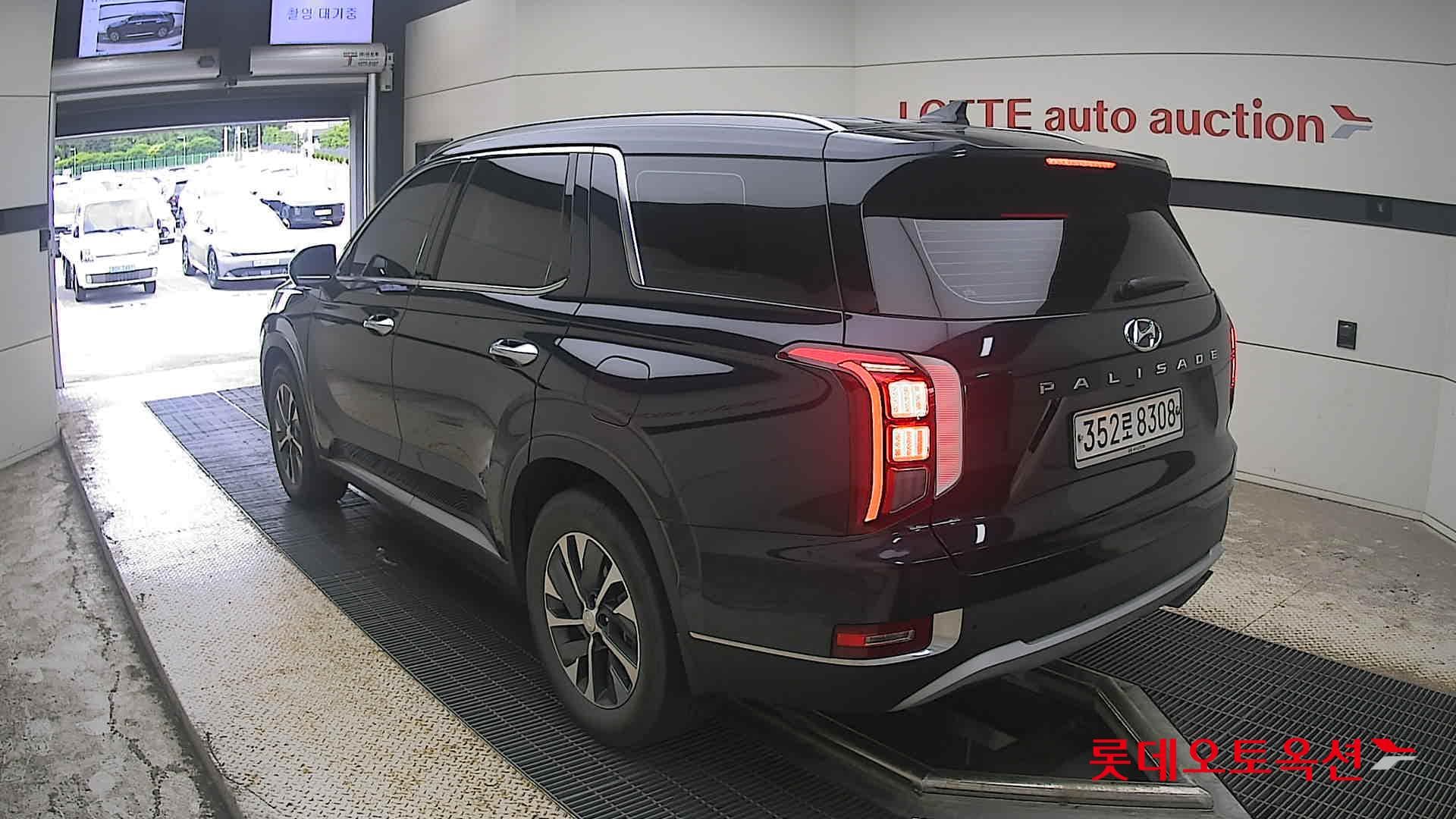 Hyundai - Palisade | (D) 2.2 Exclusive 2WD 8 10