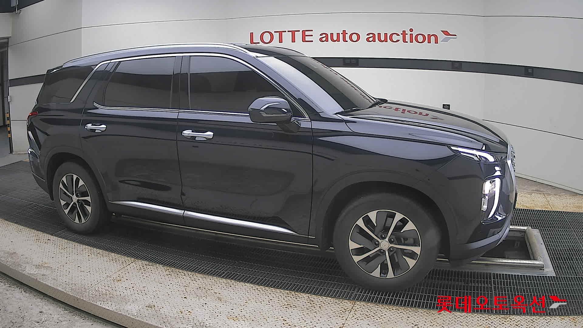 Hyundai - Palisade | (D) 2.2 Exclusive 2WD 8 17
