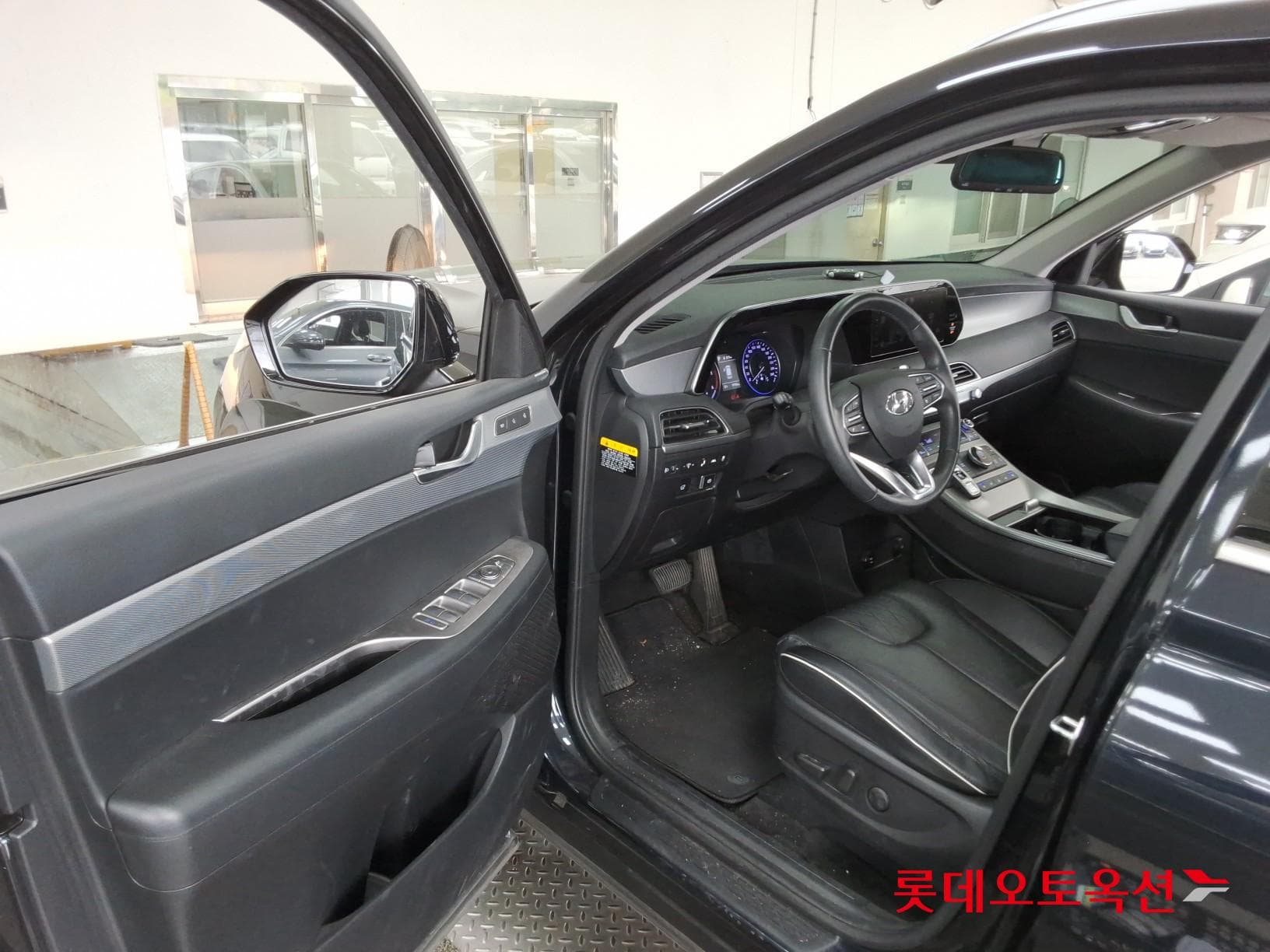 Hyundai - Palisade | (D) 2.2 Exclusive 2WD 8 34