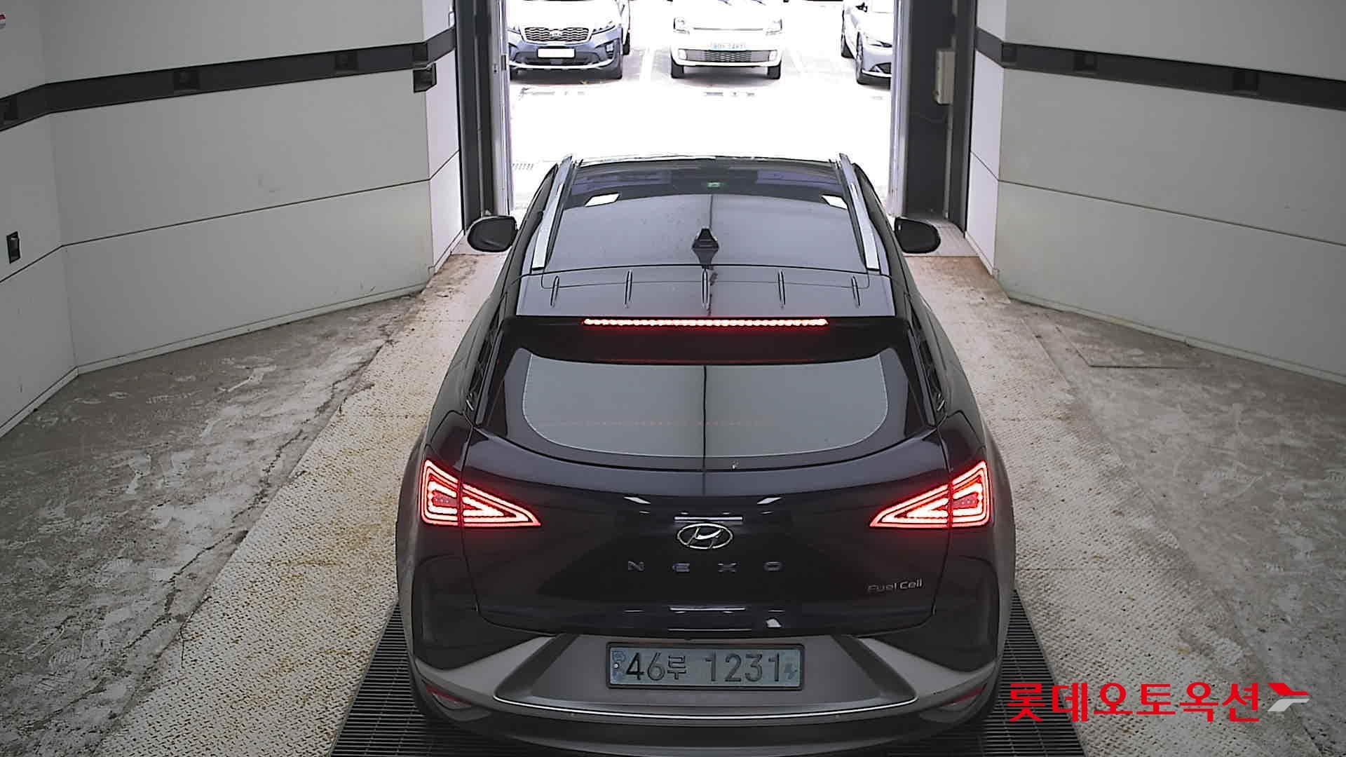 Hyundai - Nexo | (S) PREMIUM 11