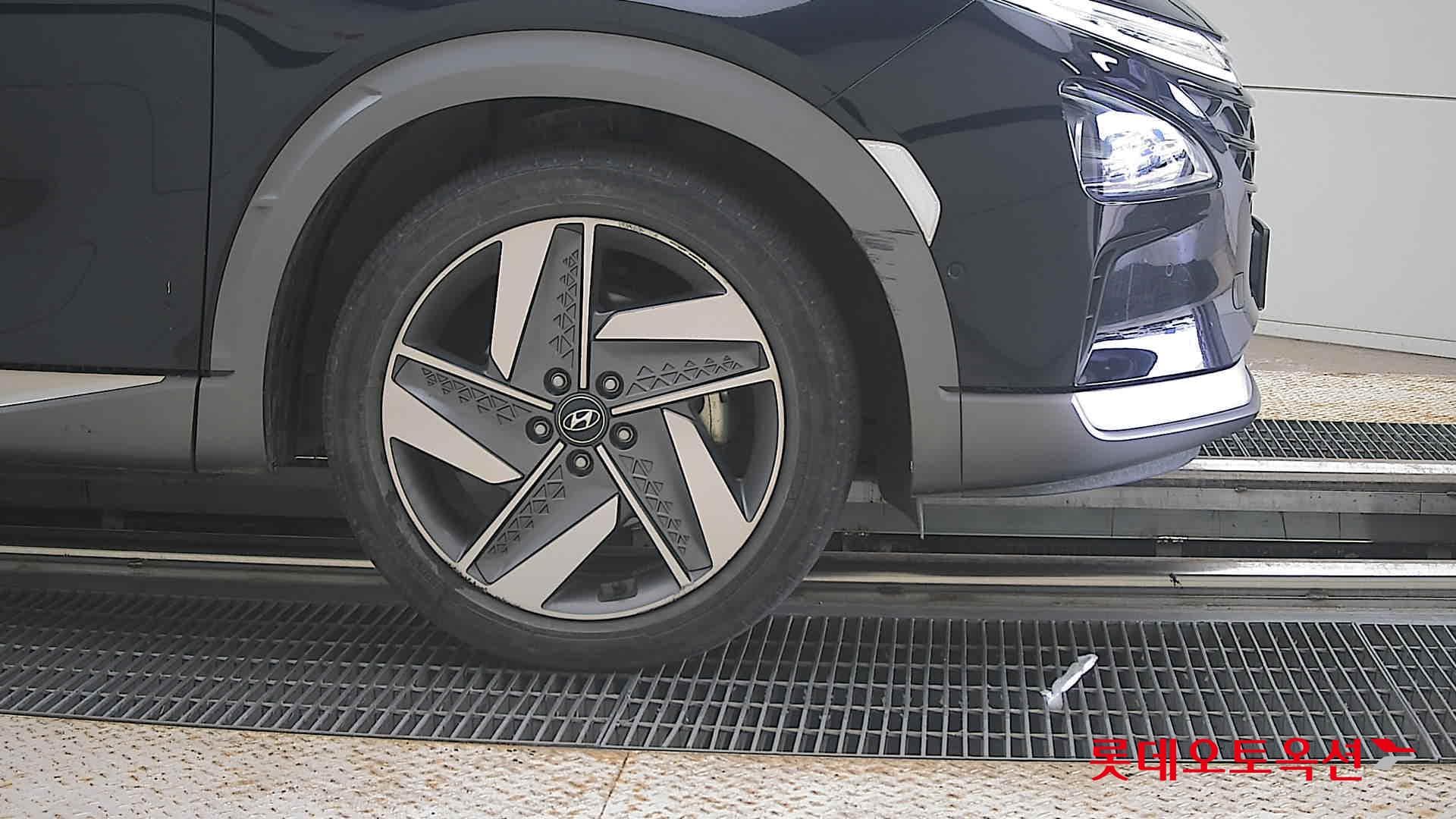 Hyundai - Nexo | (S) PREMIUM 23
