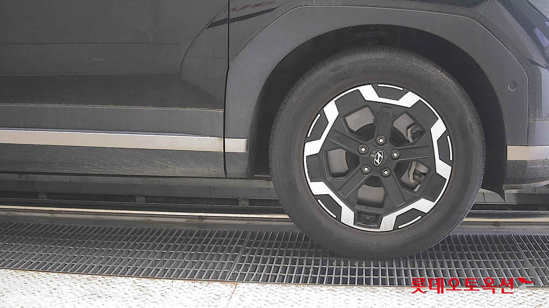 Hyundai - Santa Fe | SANTAFE MX (G)2.5T Prestige 6 4WD AT 23