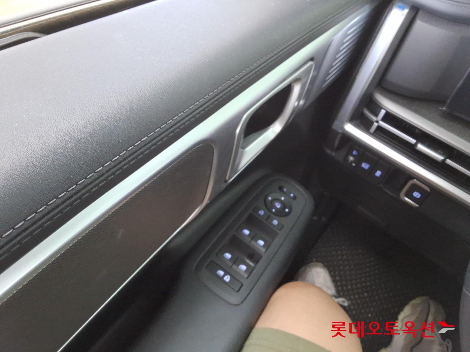 Hyundai - Santa Fe | SANTAFE MX (G)2.5T Prestige 6 4WD AT 28