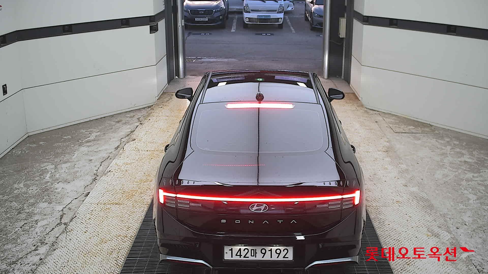 Hyundai - Sonata | DN8 TheEdge (G)2.0 Premium 2WD AT 11