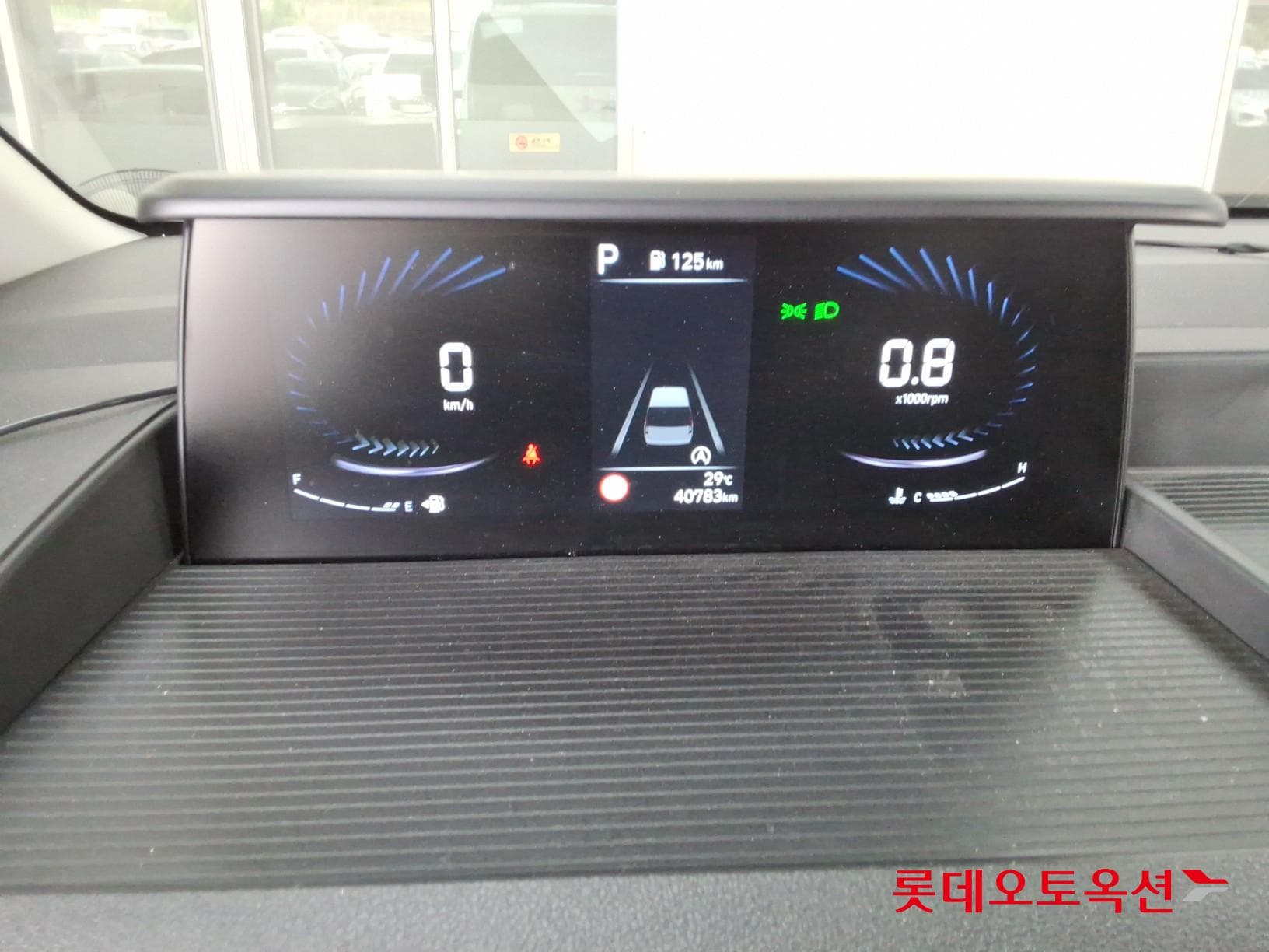 Hyundai - Staria | (D) 2.2 Tourer 9Seater Modern 30