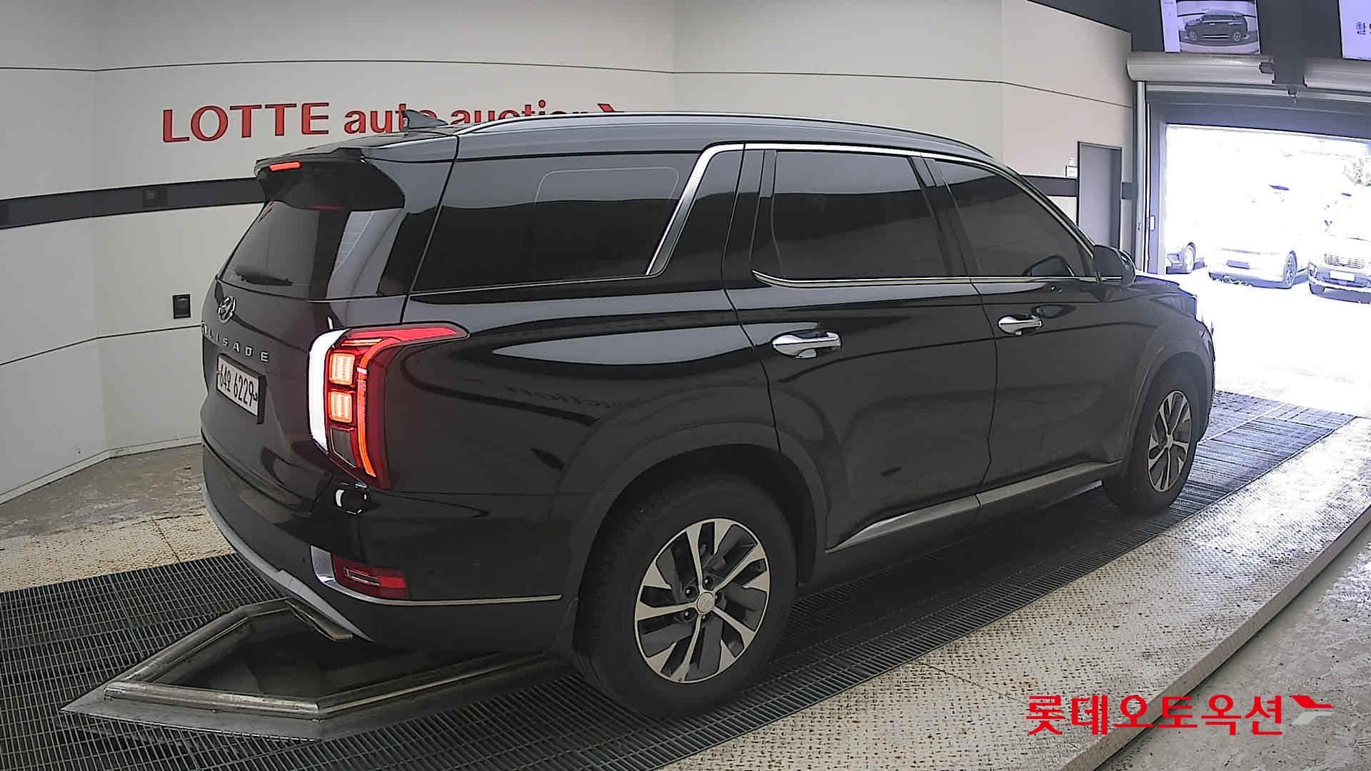 Hyundai - Palisade | (D) 2.2 Exclusive 2WD 7 14