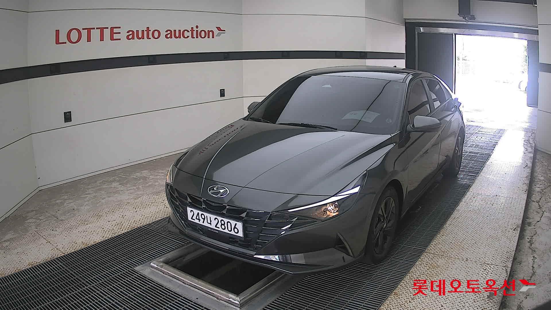 Hyundai - Elantra | ALL NEW (H) 1.6 SMART 2