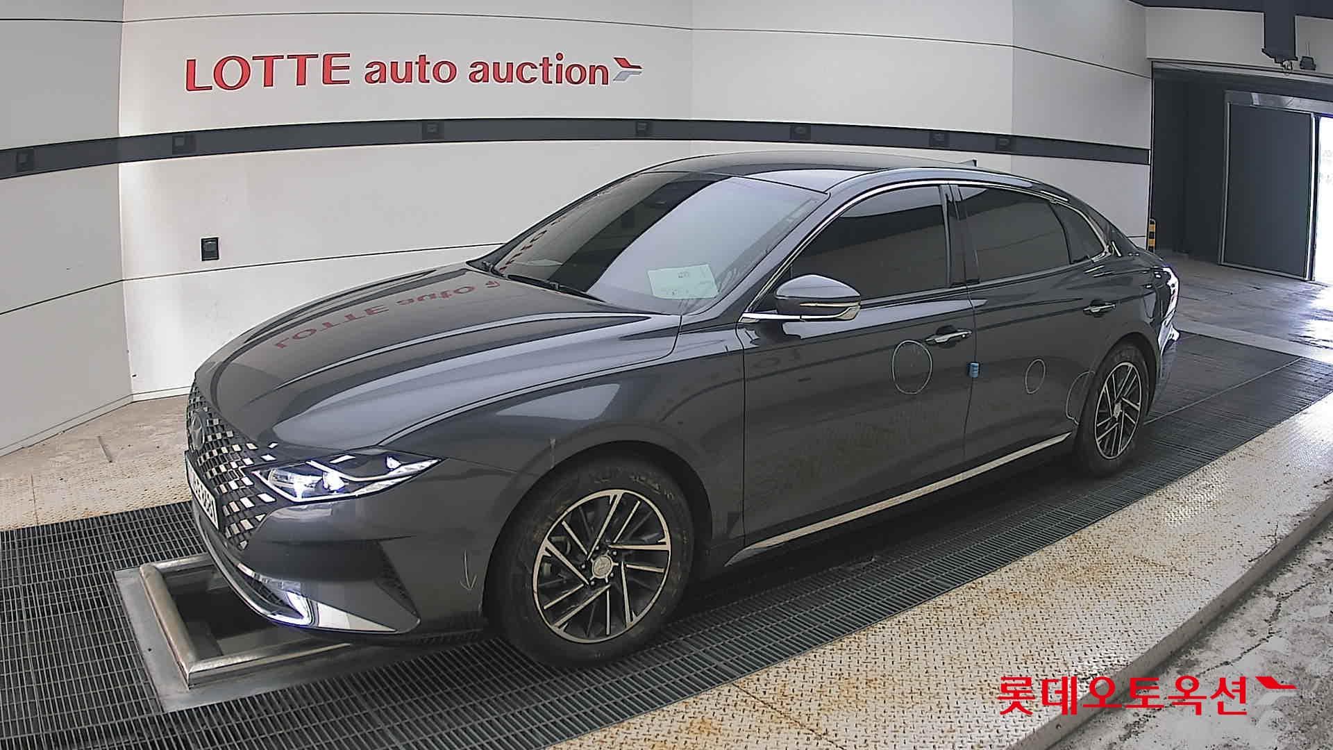 Hyundai - Grandeur | THE NEW (G) 2.5 Premium 4
