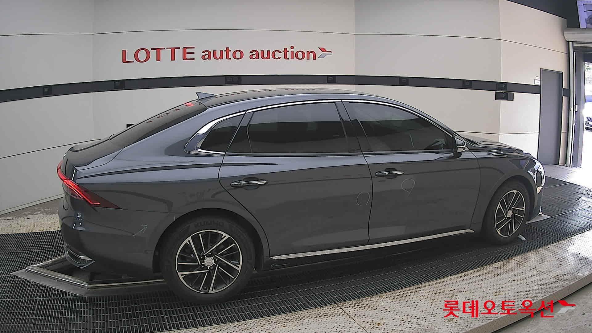 Hyundai - Grandeur | THE NEW (G) 2.5 Premium 15