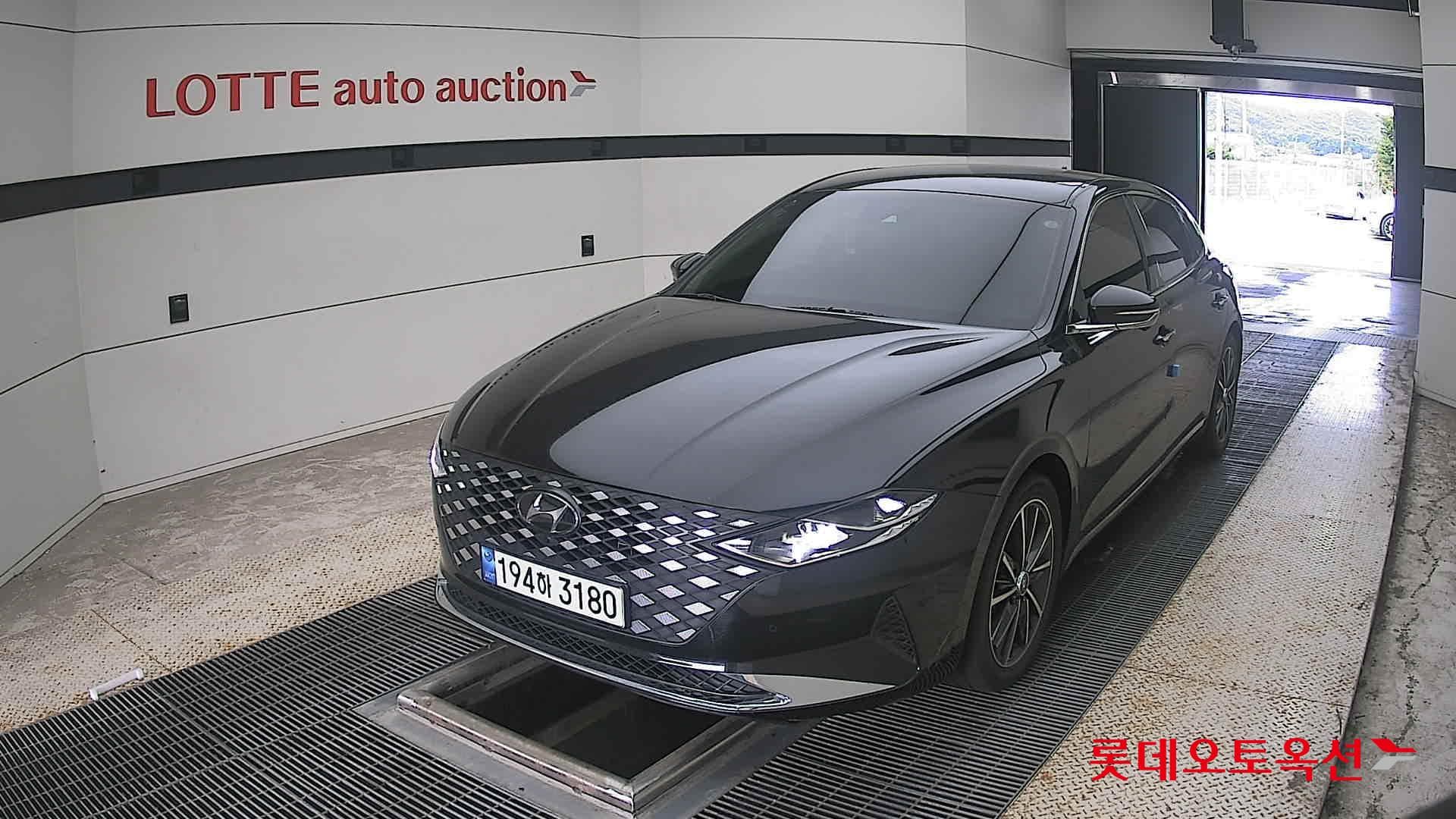 Hyundai - Grandeur | THE NEW (G) 2.5 2