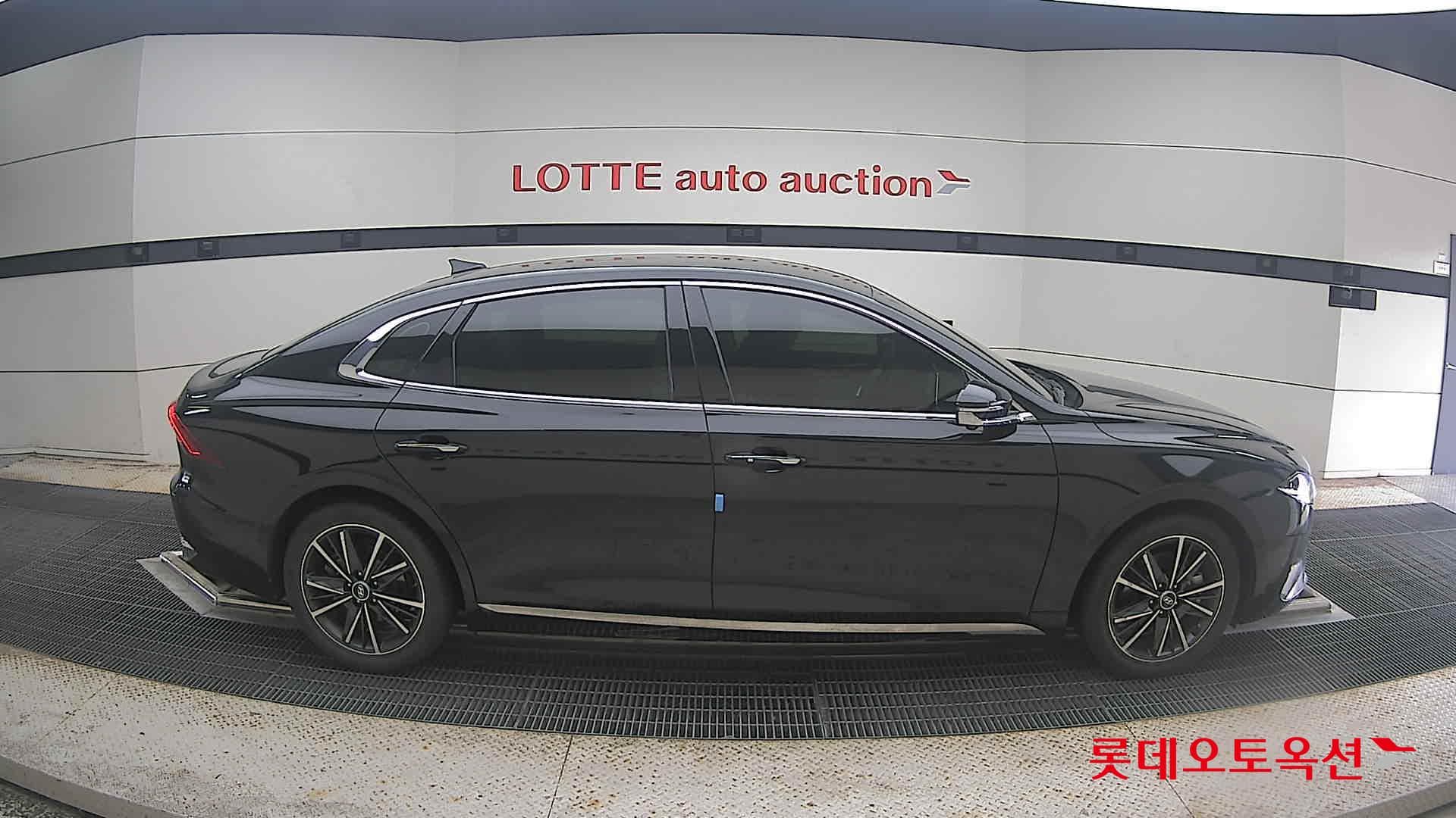 Hyundai - Grandeur | THE NEW (G) 2.5 16