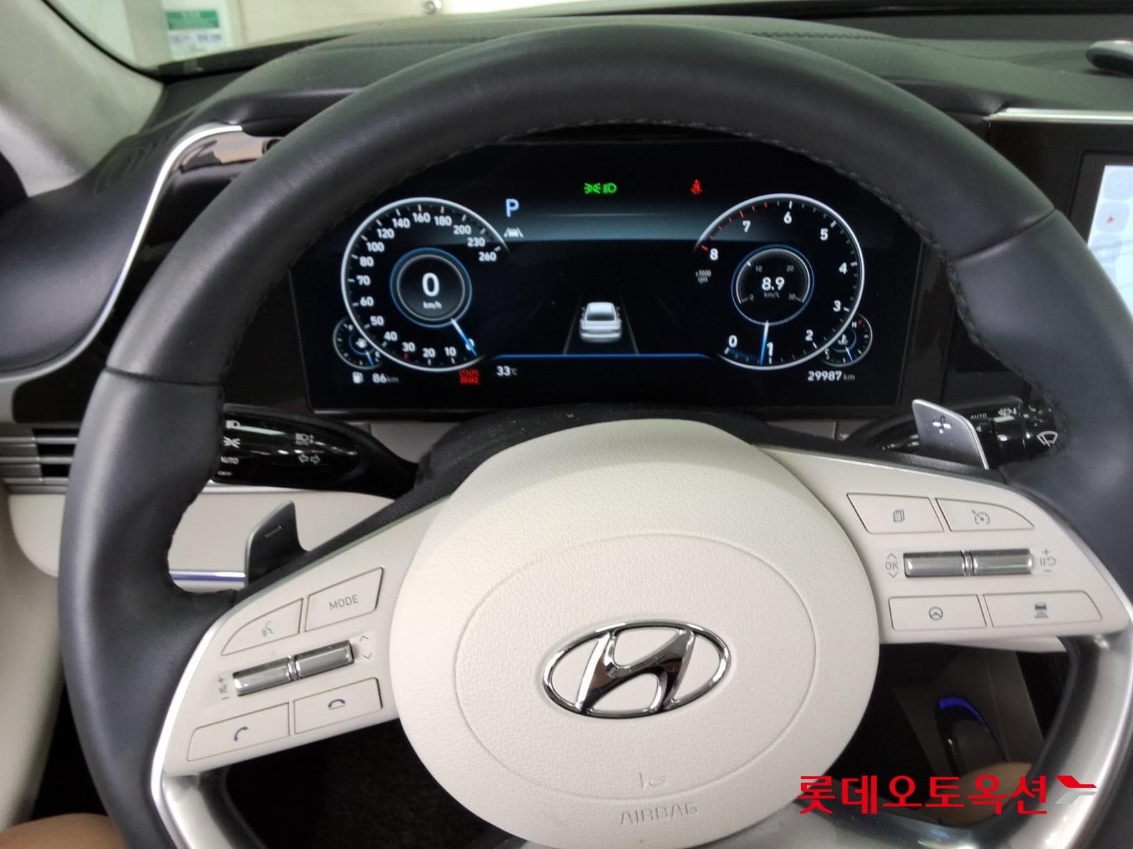 Hyundai - Grandeur | THE NEW (G) 2.5 29