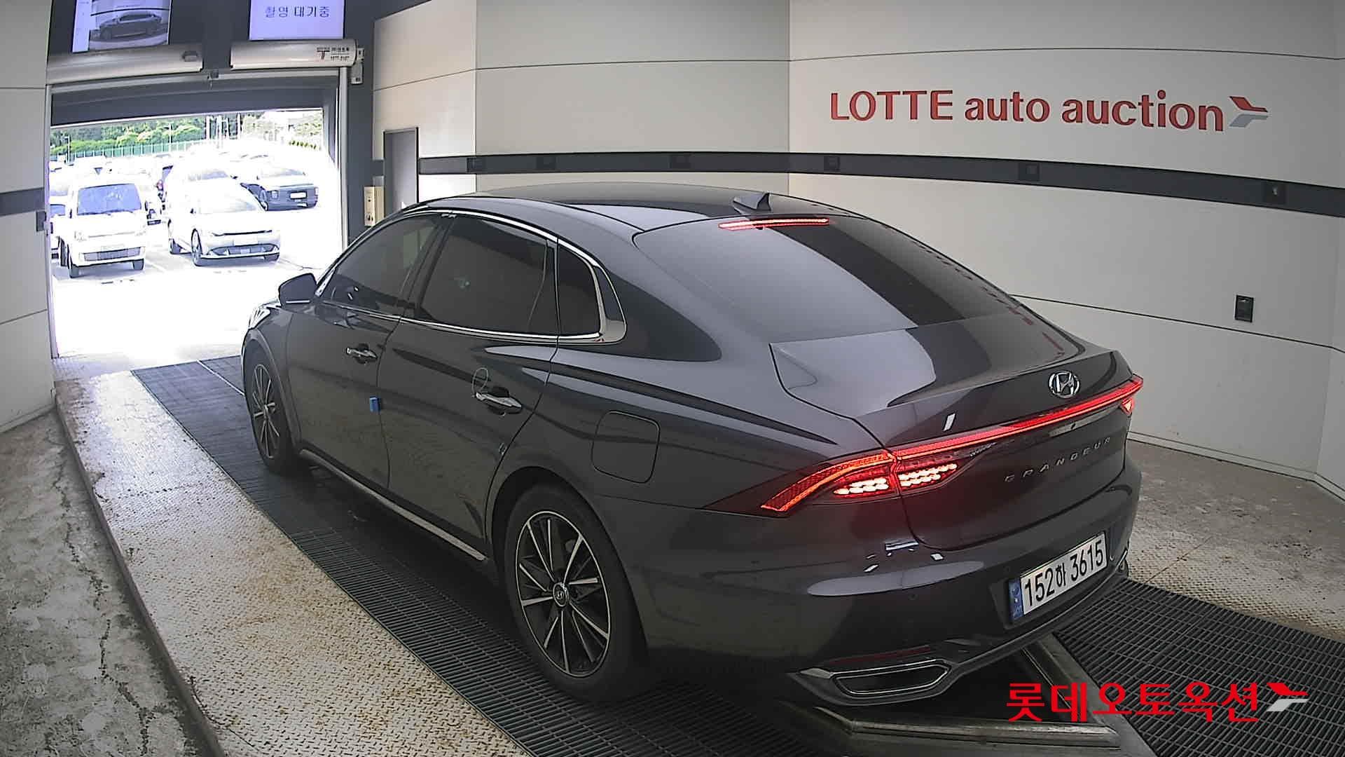 Hyundai - Grandeur | THE NEW (G) 2.5 Exclusive 10