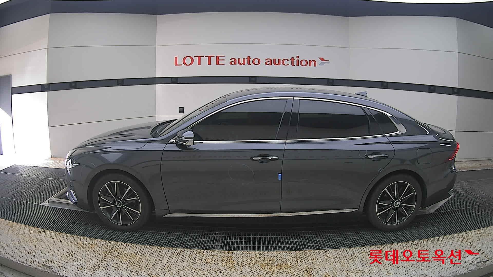 Hyundai - Grandeur | THE NEW (G) 2.5 Exclusive 6