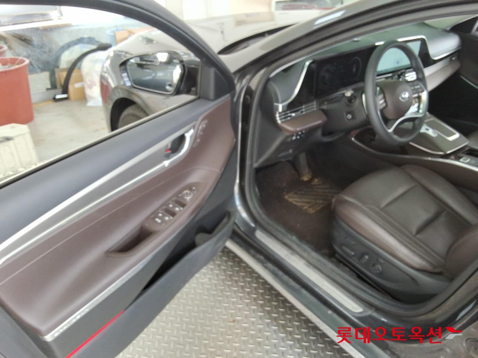 Hyundai - Grandeur | THE NEW (G) 2.5 Exclusive 35
