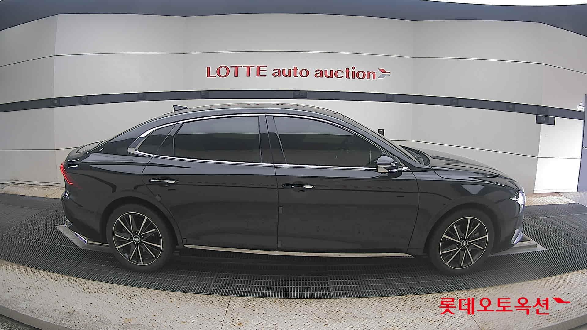 Hyundai - Grandeur | THE NEW (G) 2.5 16