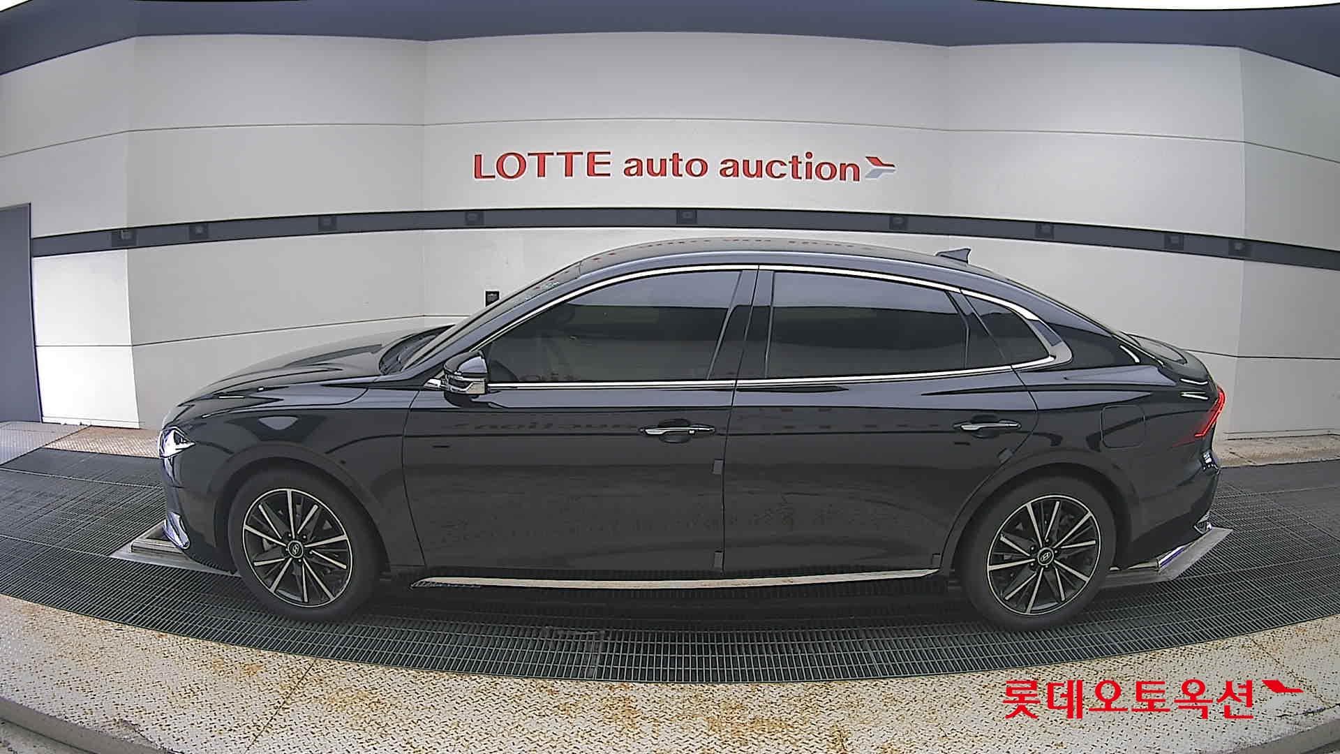 Hyundai - Grandeur | THE NEW (G) 2.5 6
