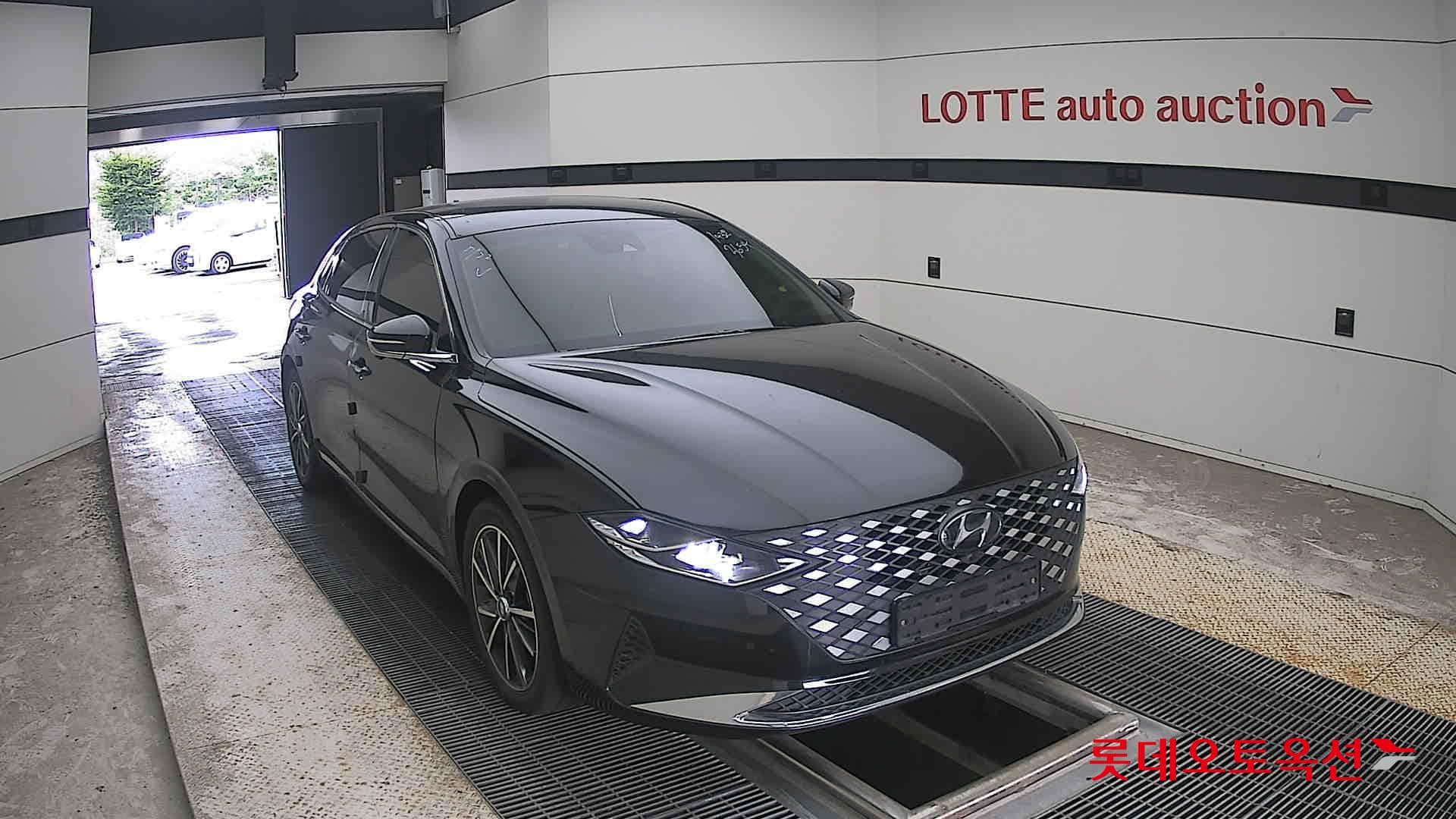 Hyundai - Grandeur | THE NEW (G) 2.5 20