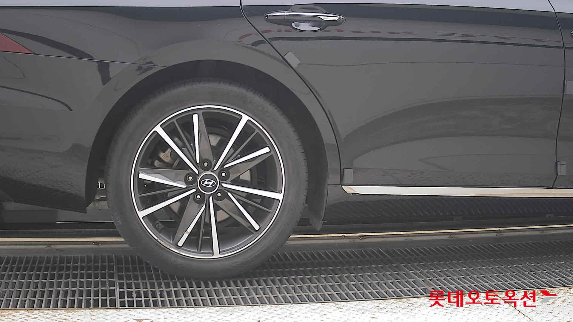 Hyundai - Grandeur | THE NEW (G) 2.5 24