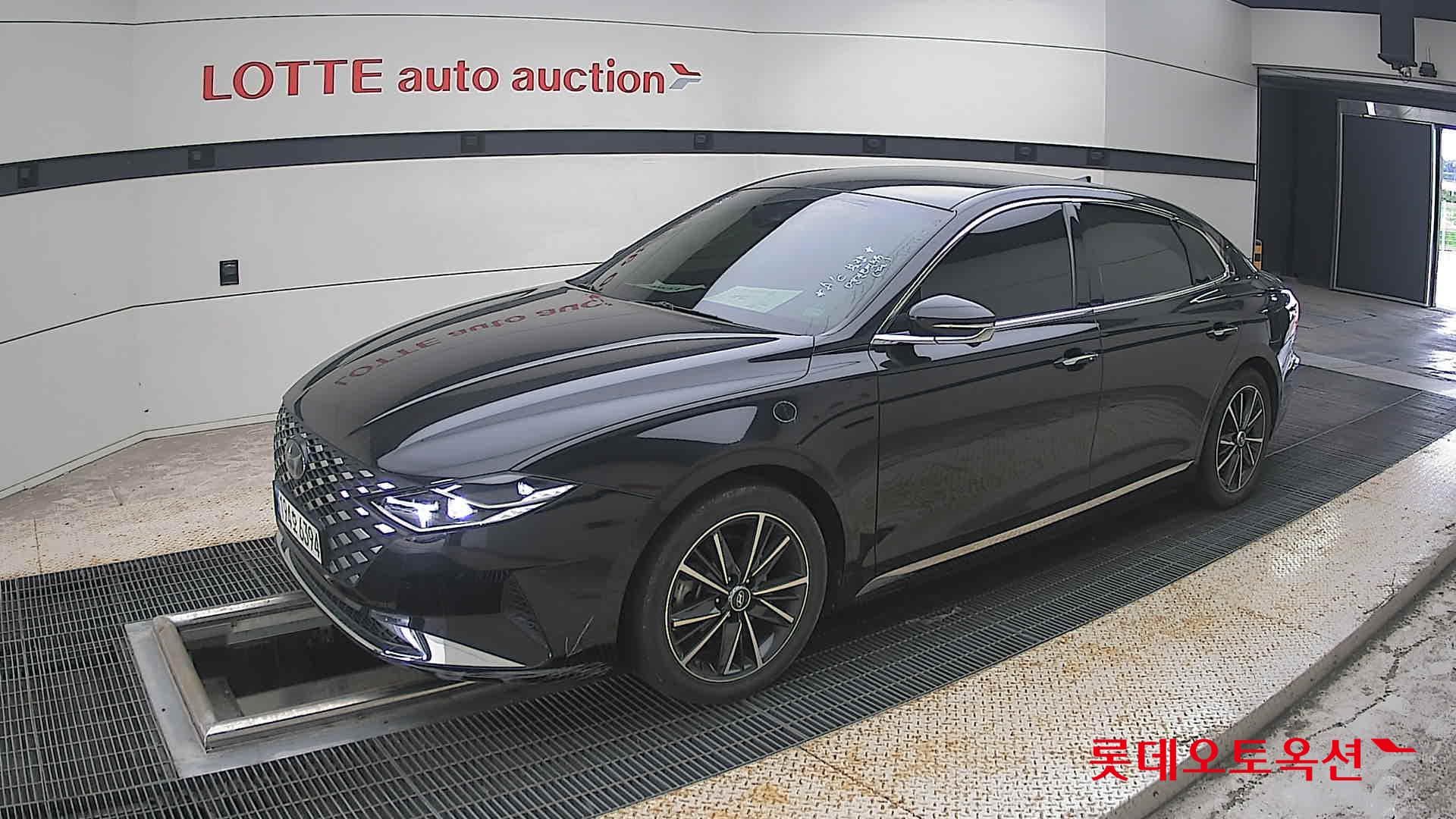 Hyundai - Grandeur | THE NEW (G) 2.5 4
