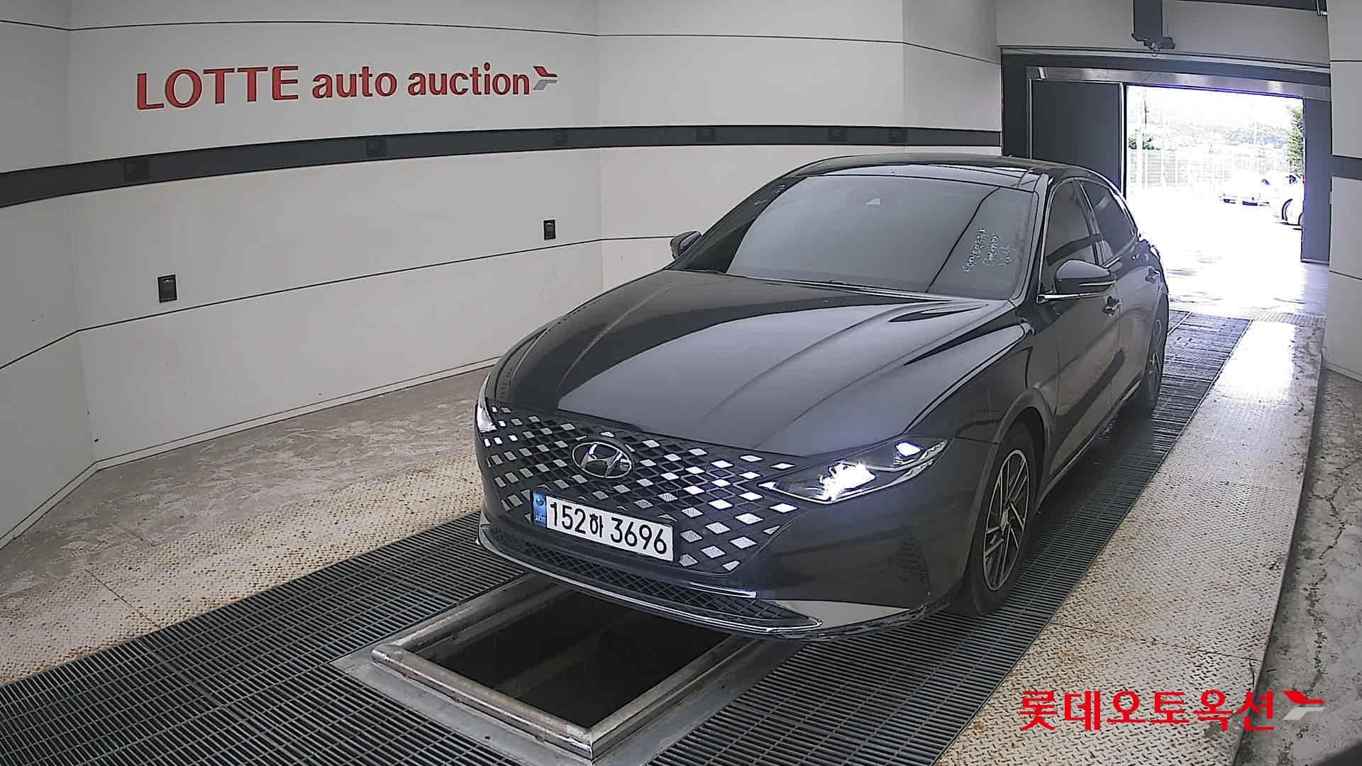 Hyundai - Grandeur | THE NEW (G) 2.5 Premium 2