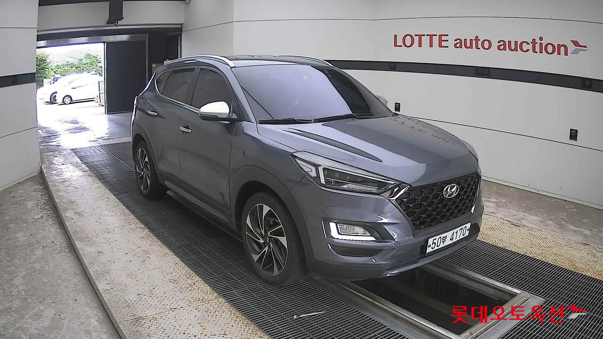 Hyundai - Tucson | (D) 2.0 Edition 2WD 19