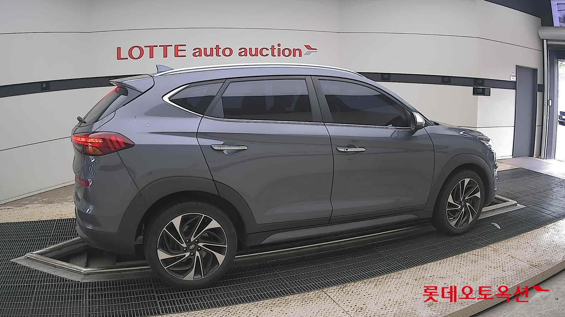 Hyundai - Tucson | (D) 2.0 Edition 2WD 15