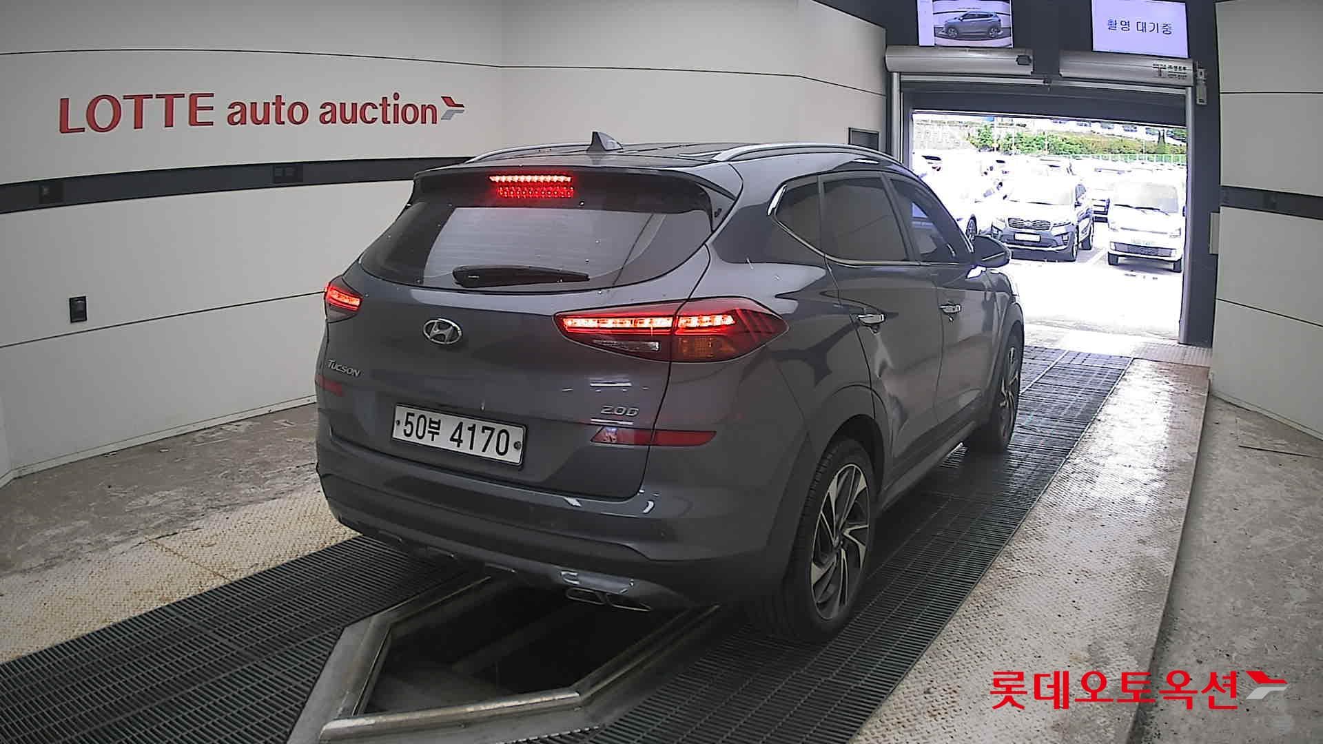 Hyundai - Tucson | (D) 2.0 Edition 2WD 13