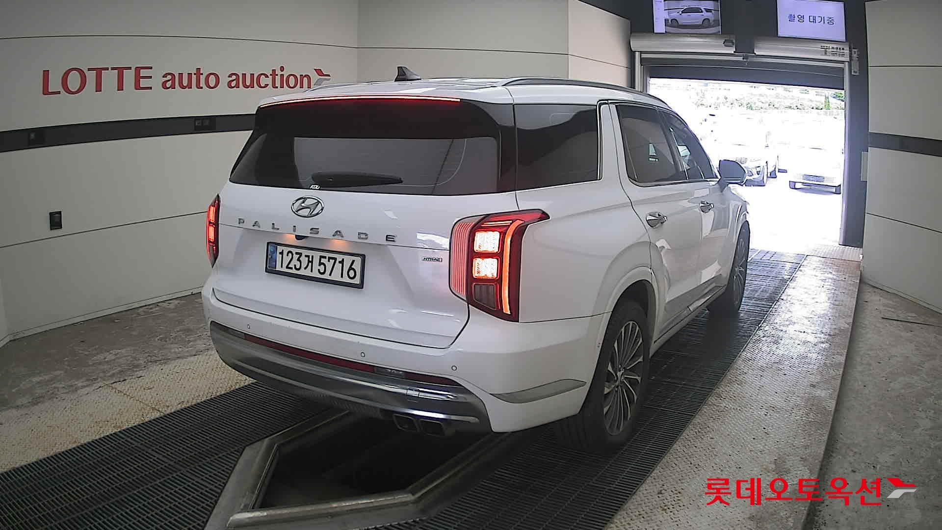 Hyundai - Palisade | (G)3.8 8 4WD AT 13