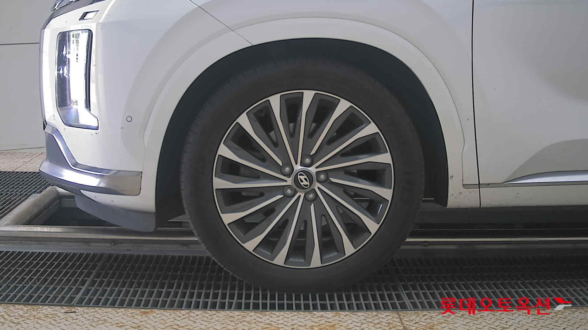 Hyundai - Palisade | (G)3.8 8 4WD AT 21